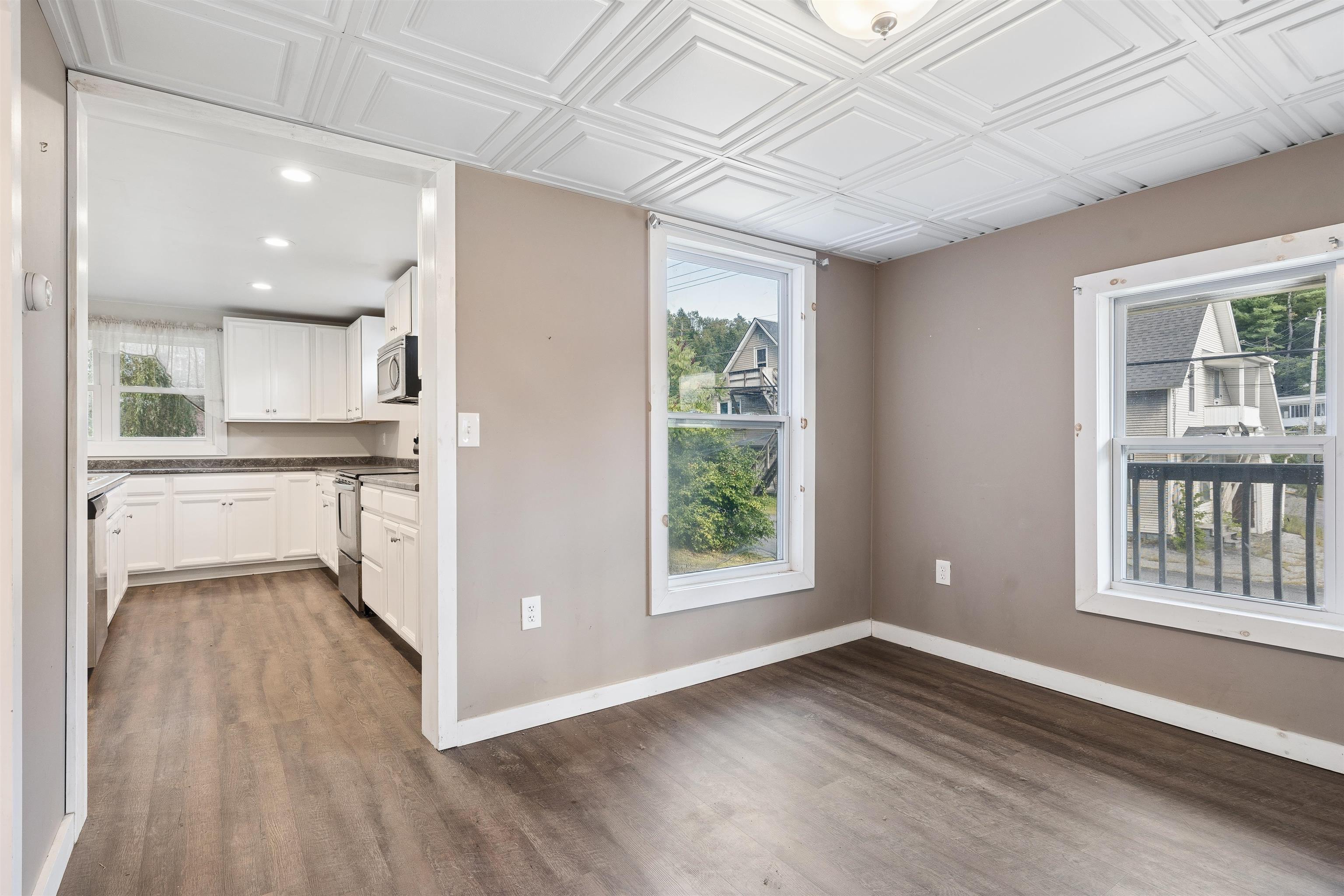 2 Farwell Street photo 18