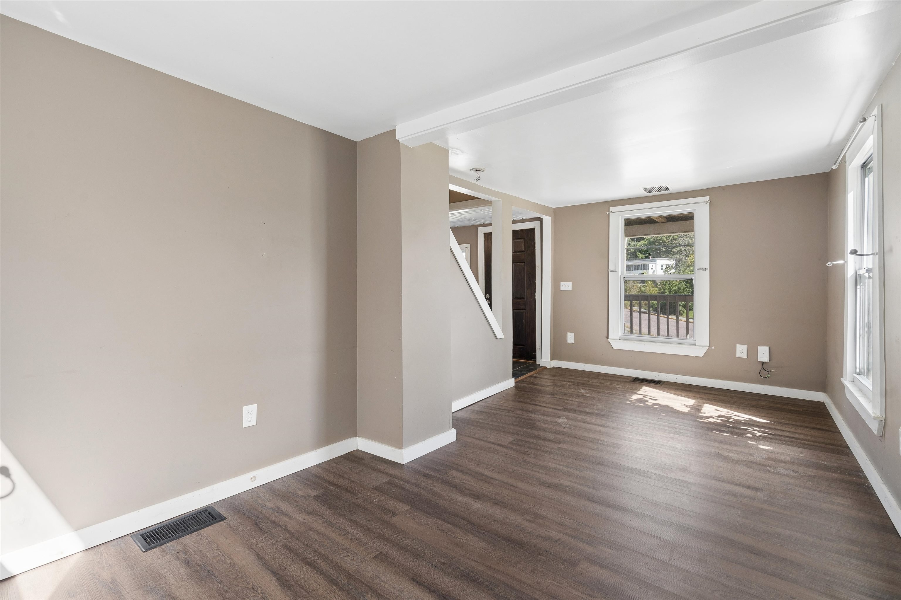 2 Farwell Street photo 34
