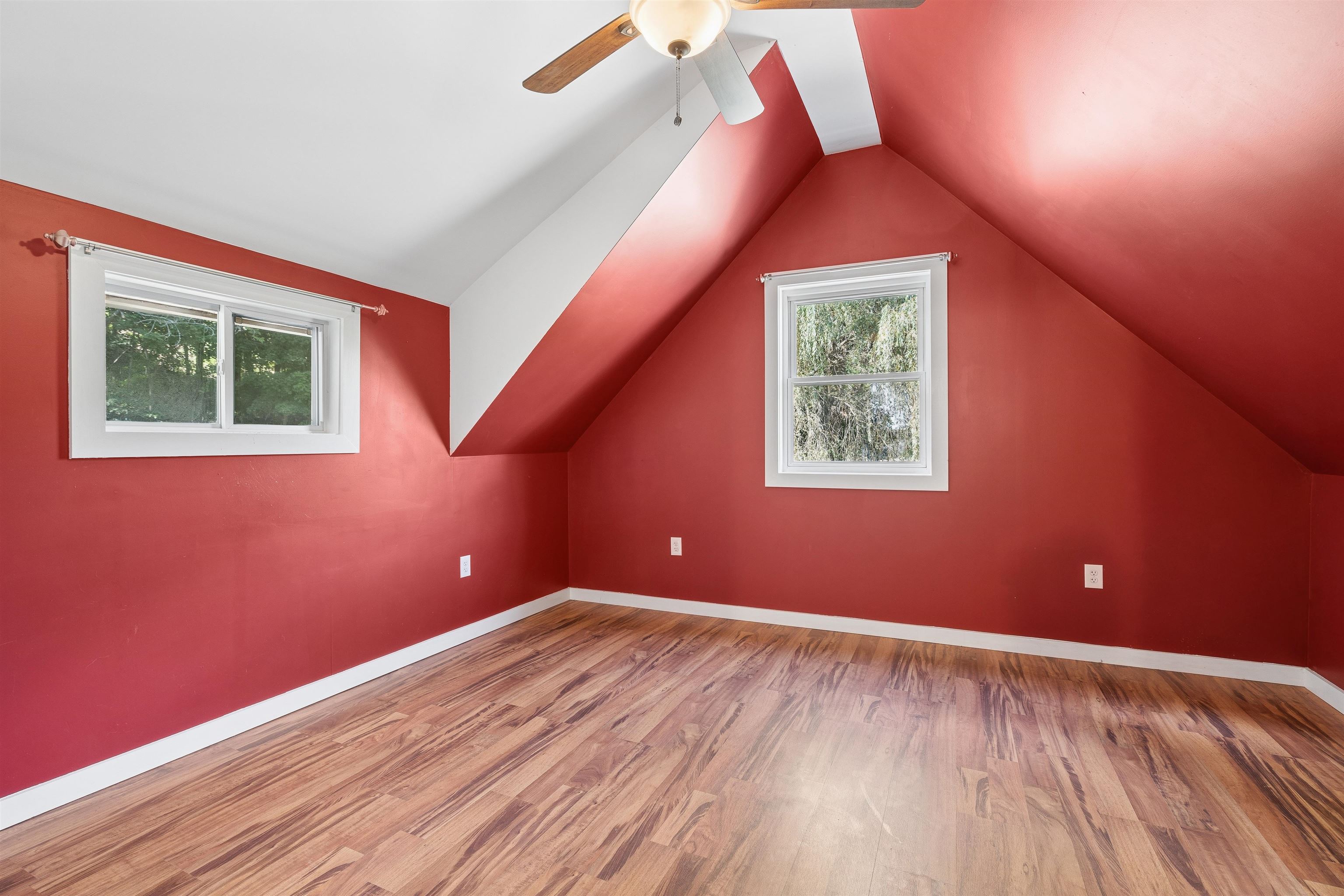 2 Farwell Street photo 42