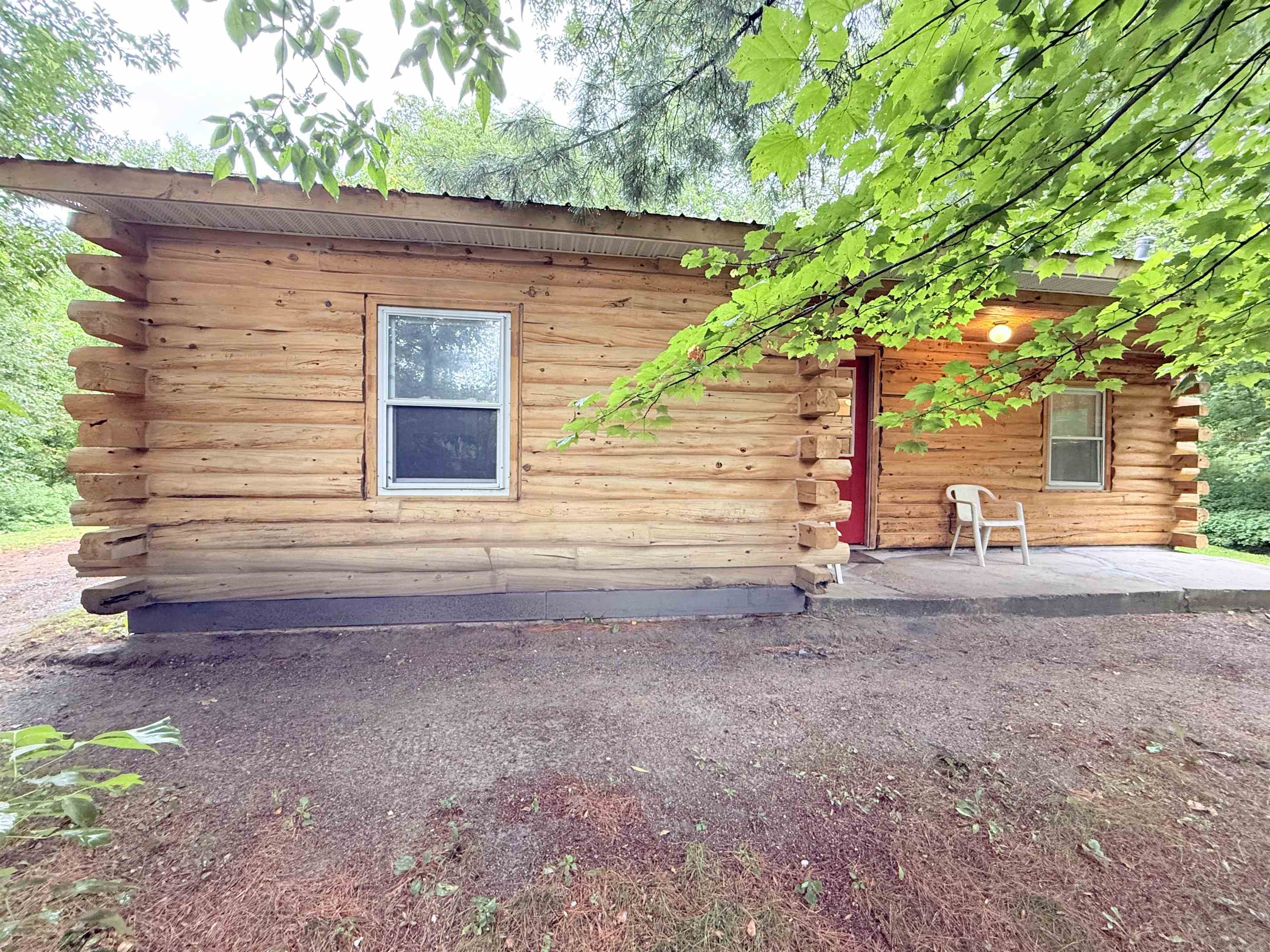 26 Log Cabin Lane photo 1