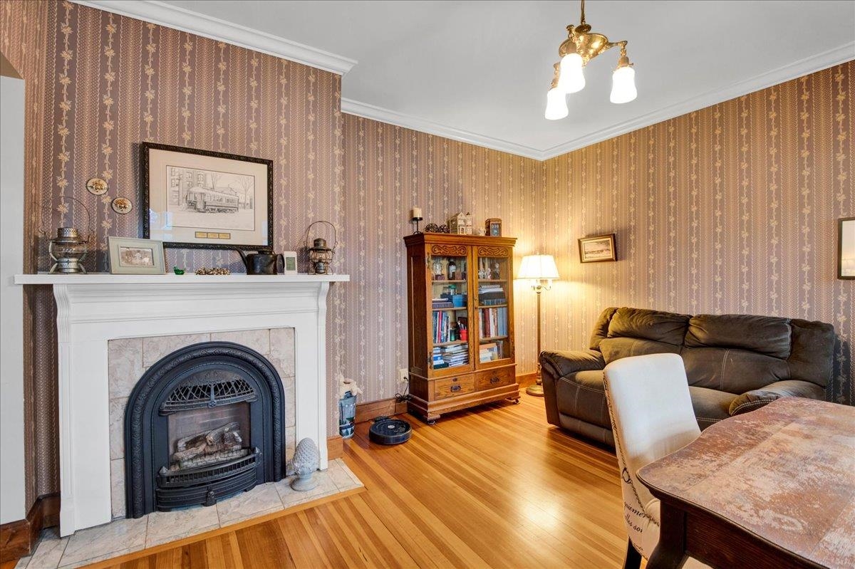 19 Brown Avenue photo 14