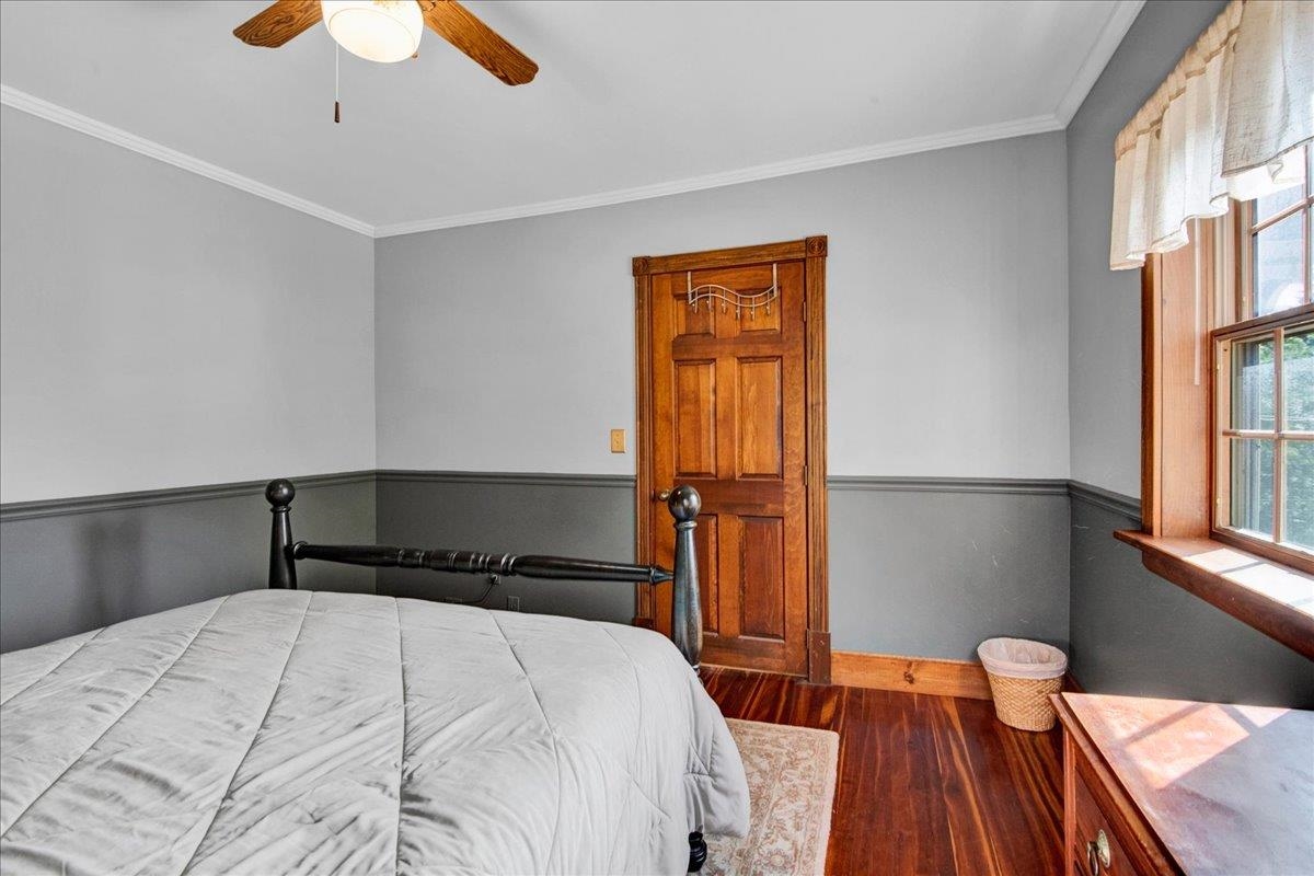 19 Brown Avenue photo 24