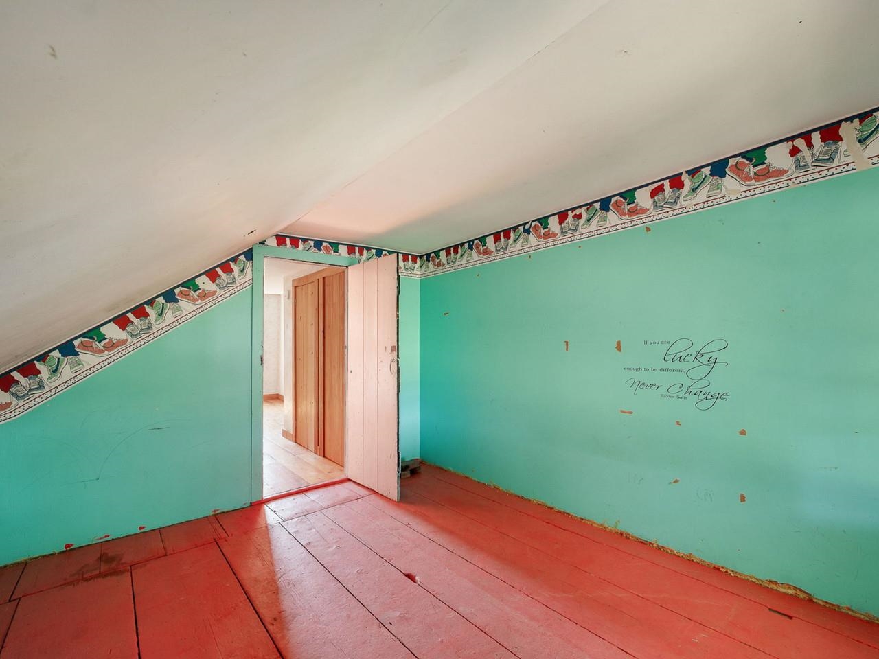 1114 Jersey Street South photo 30