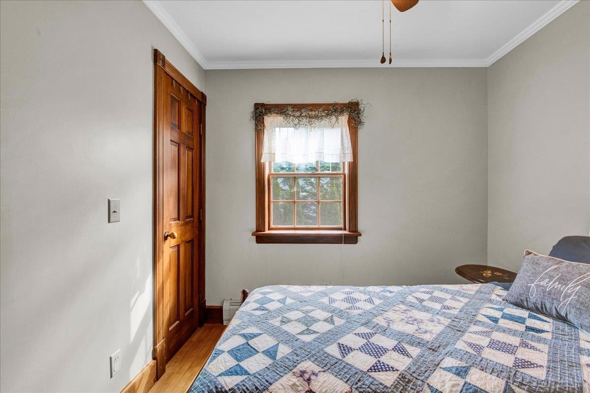 19 Brown Avenue photo 36