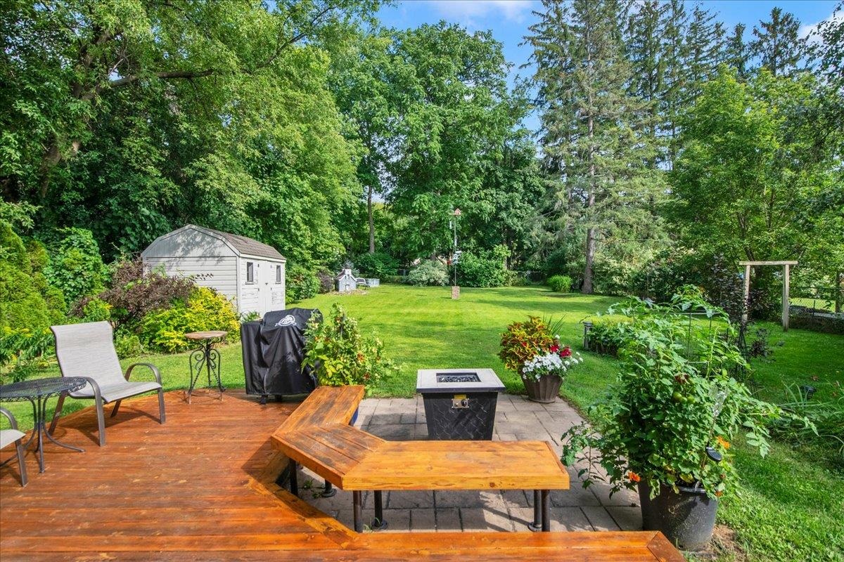 19 Brown Avenue photo 48