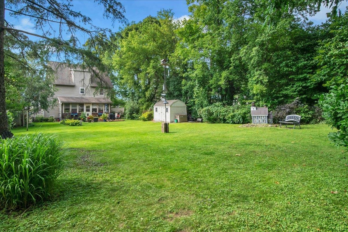19 Brown Avenue photo 51