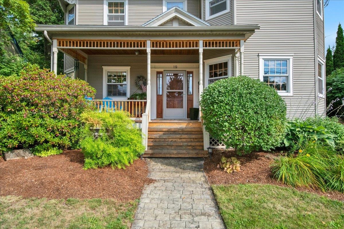 19 Brown Avenue photo 55