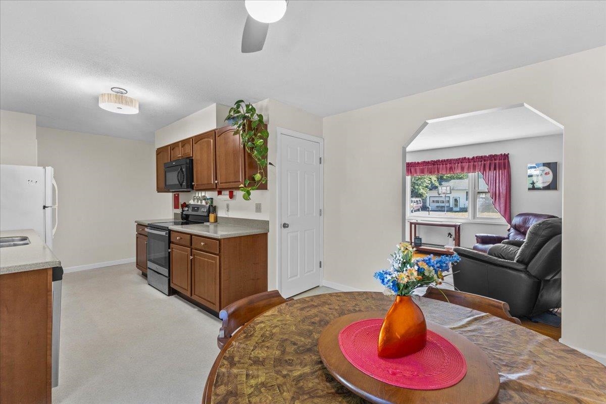 97 Pine Lane photo 13