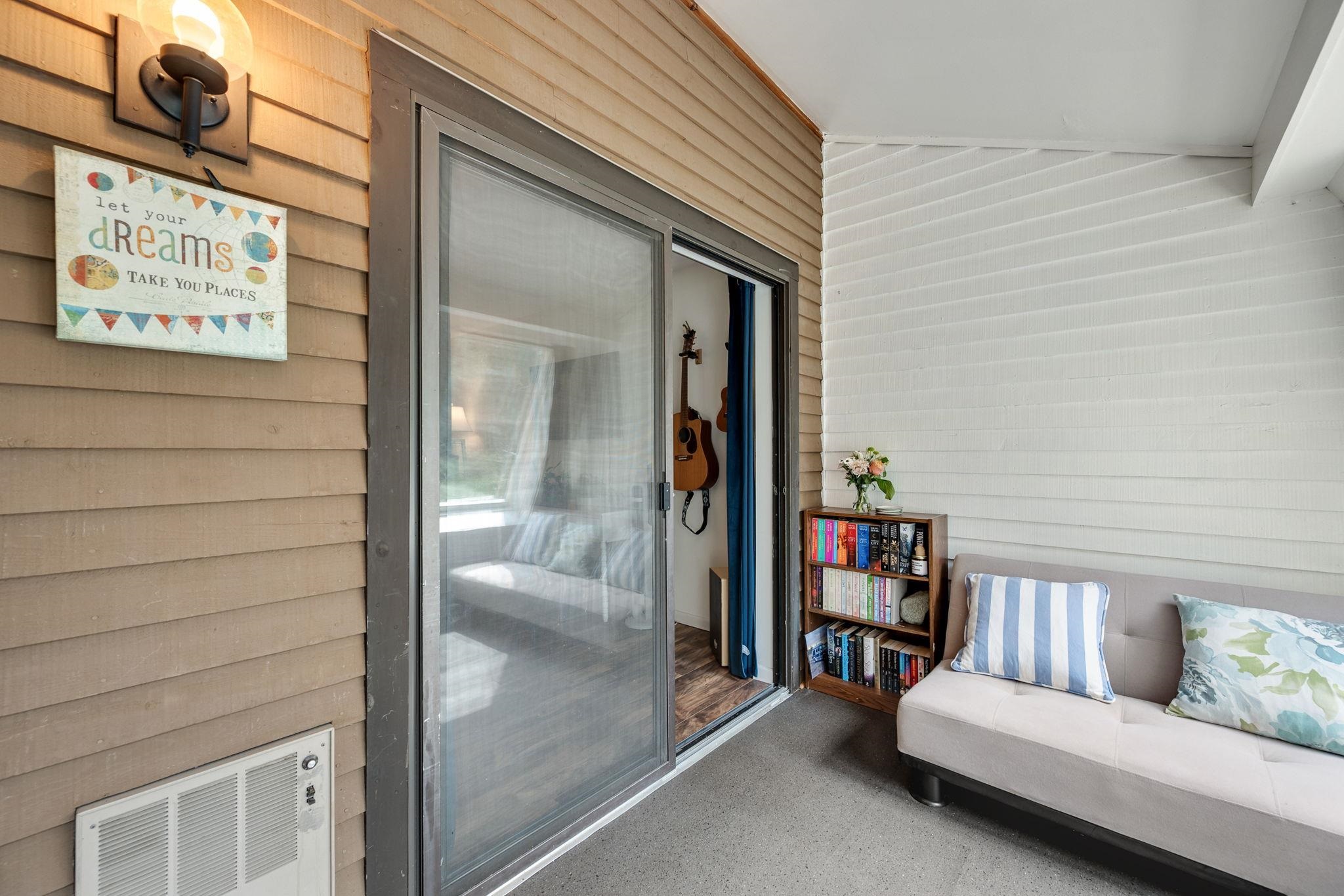 7 Hideaway Lane photo 18