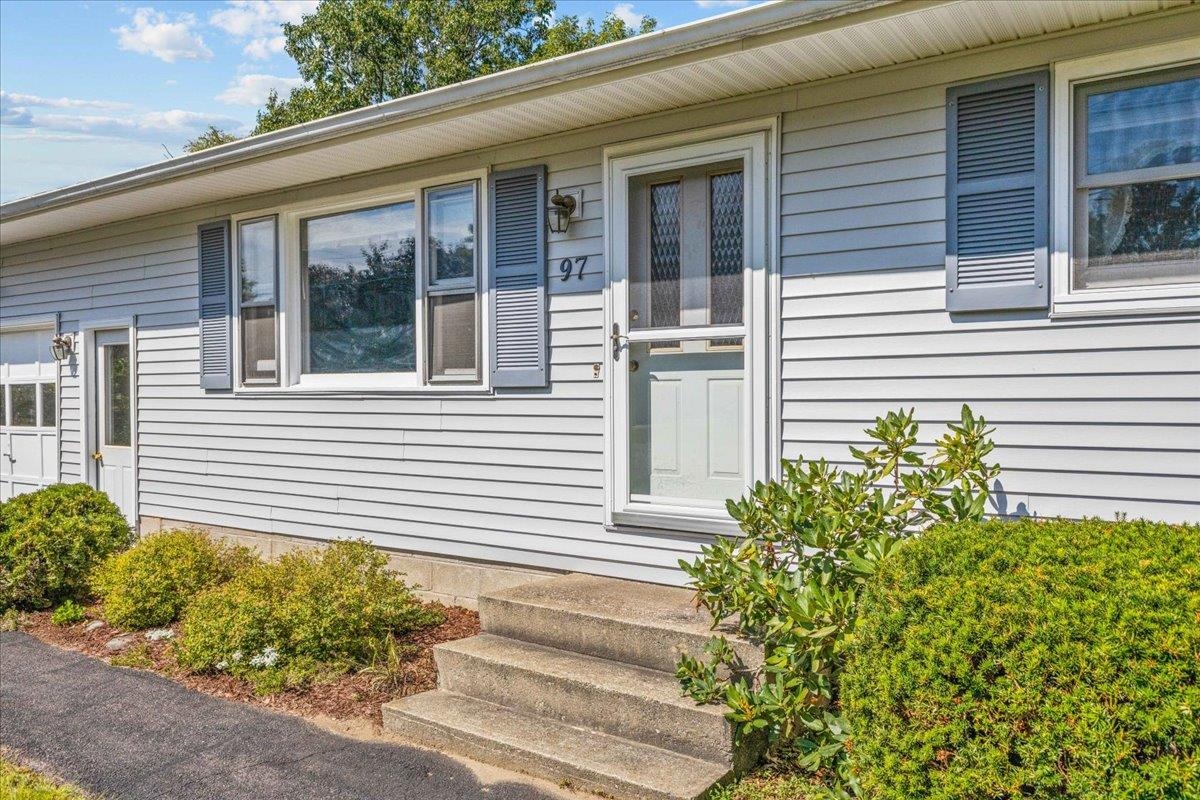 97 Pine Lane photo 42
