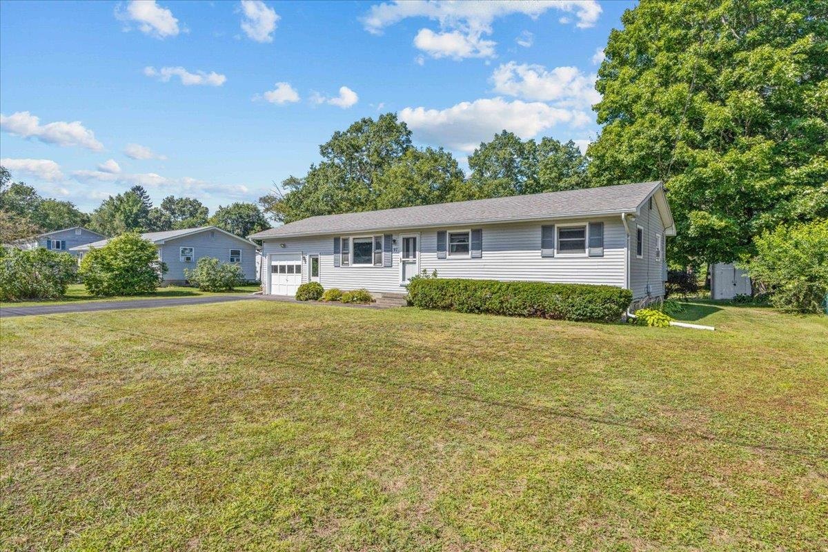 97 Pine Lane photo 44