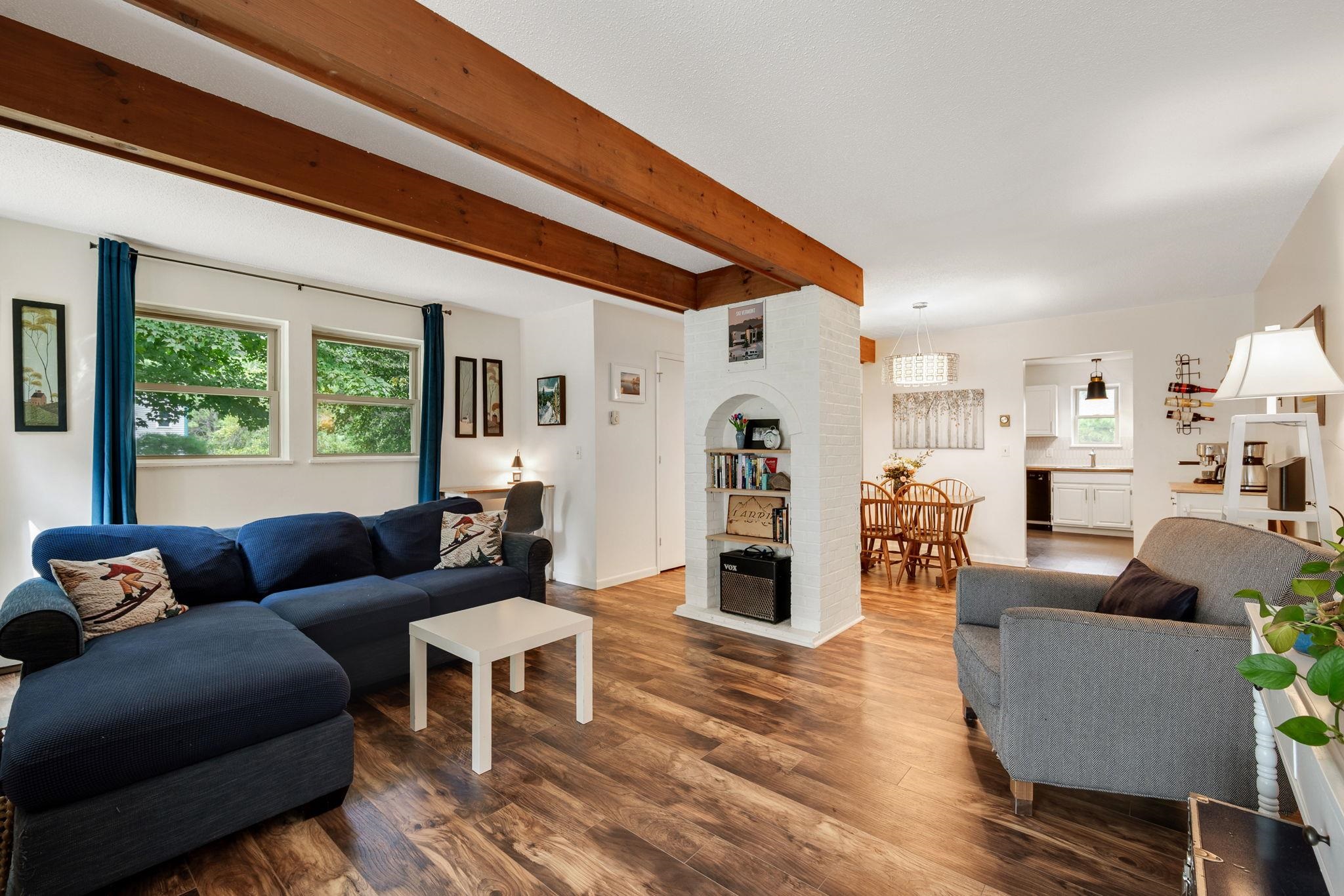 7 Hideaway Lane photo 6