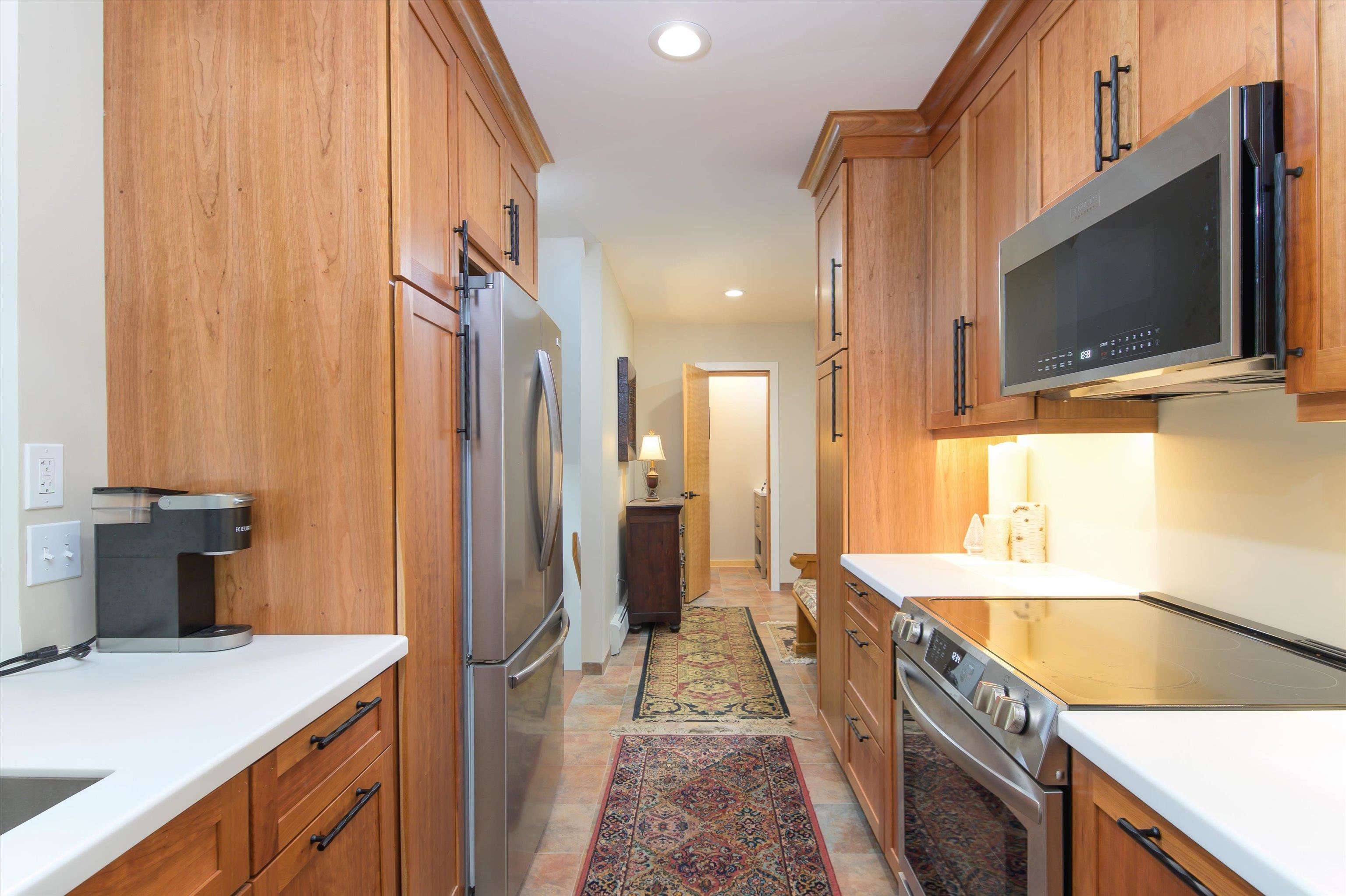 88 North Village Road photo 10