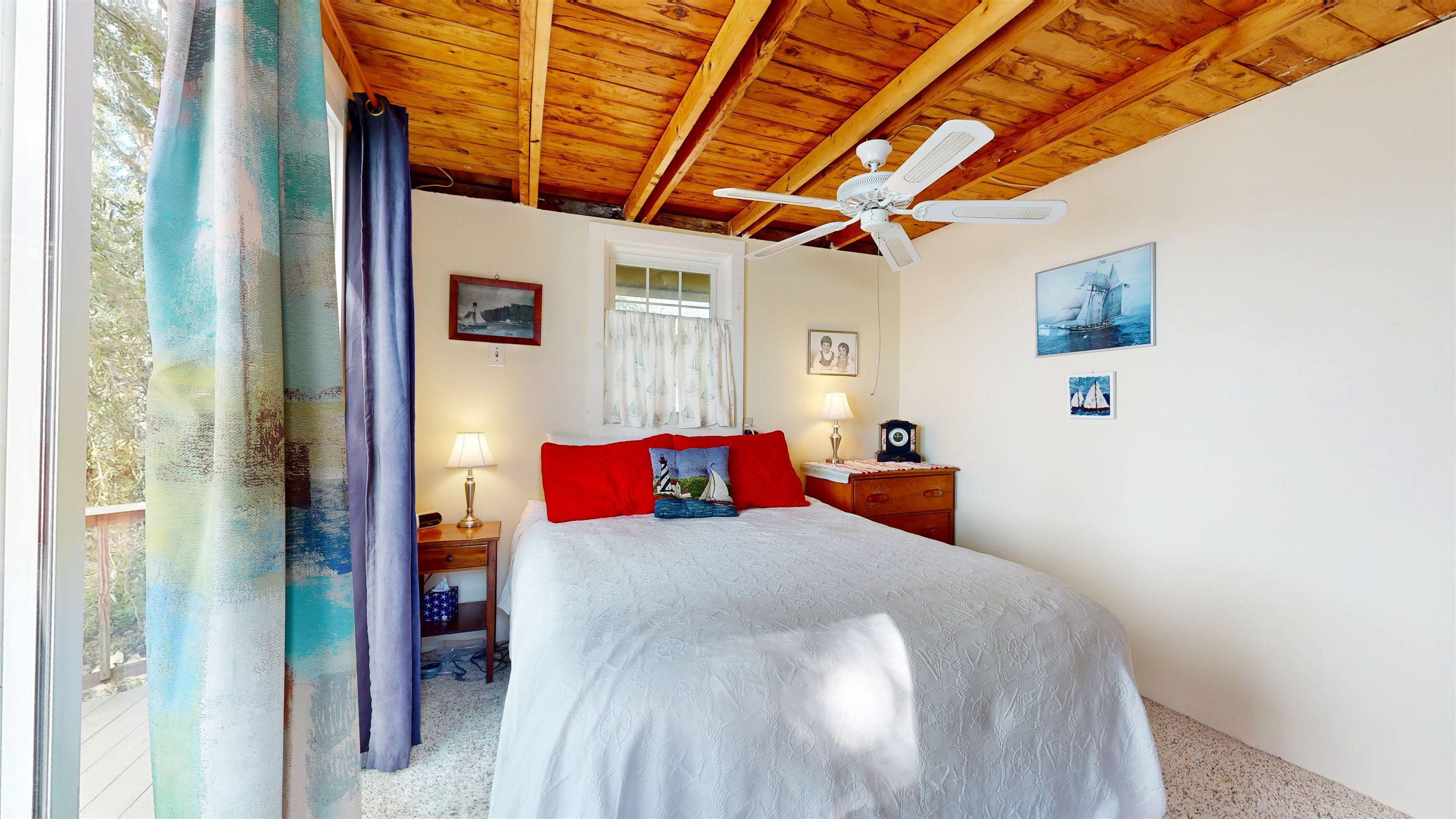 172 South Road photo 11