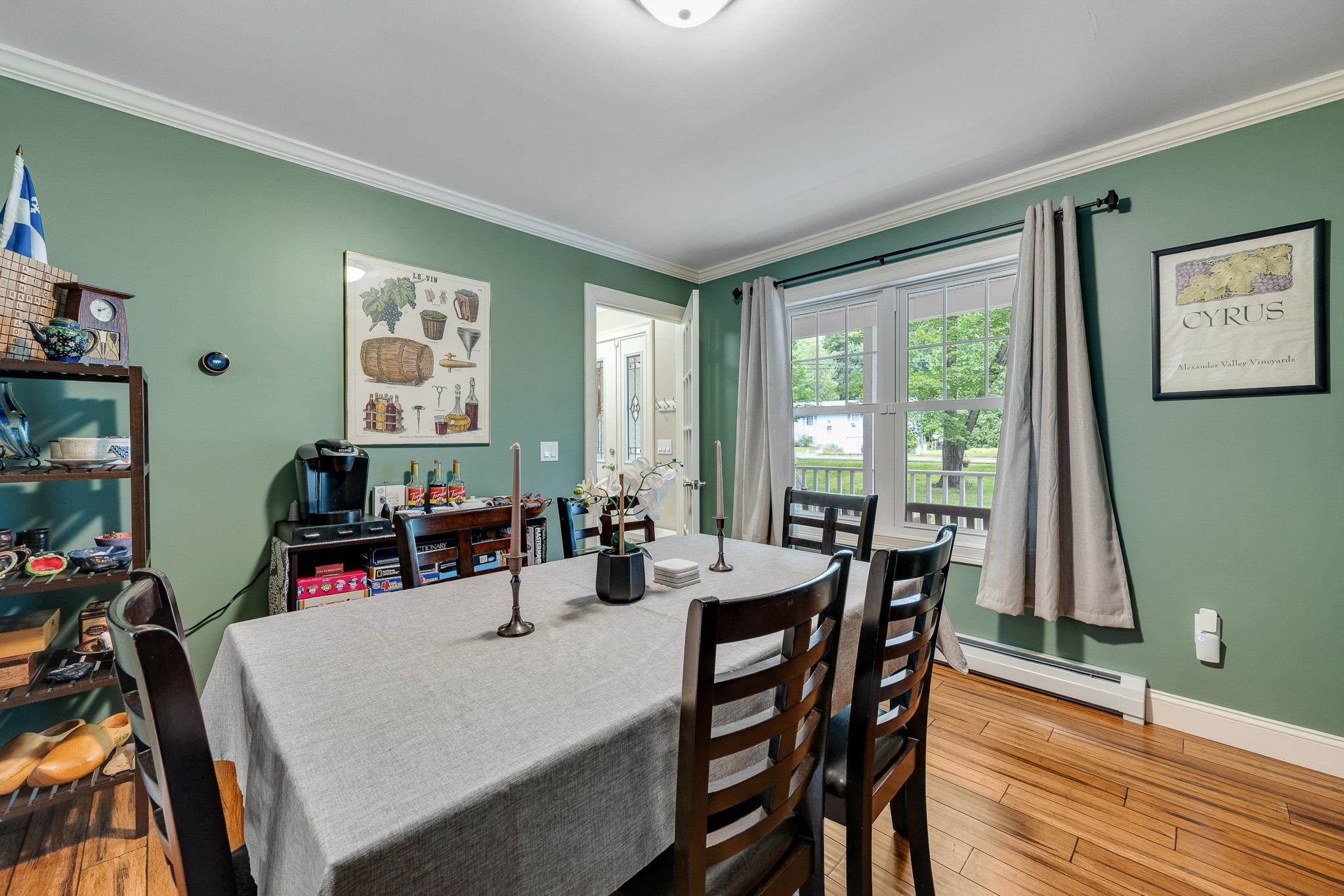 51 Greenbriar Drive photo 24