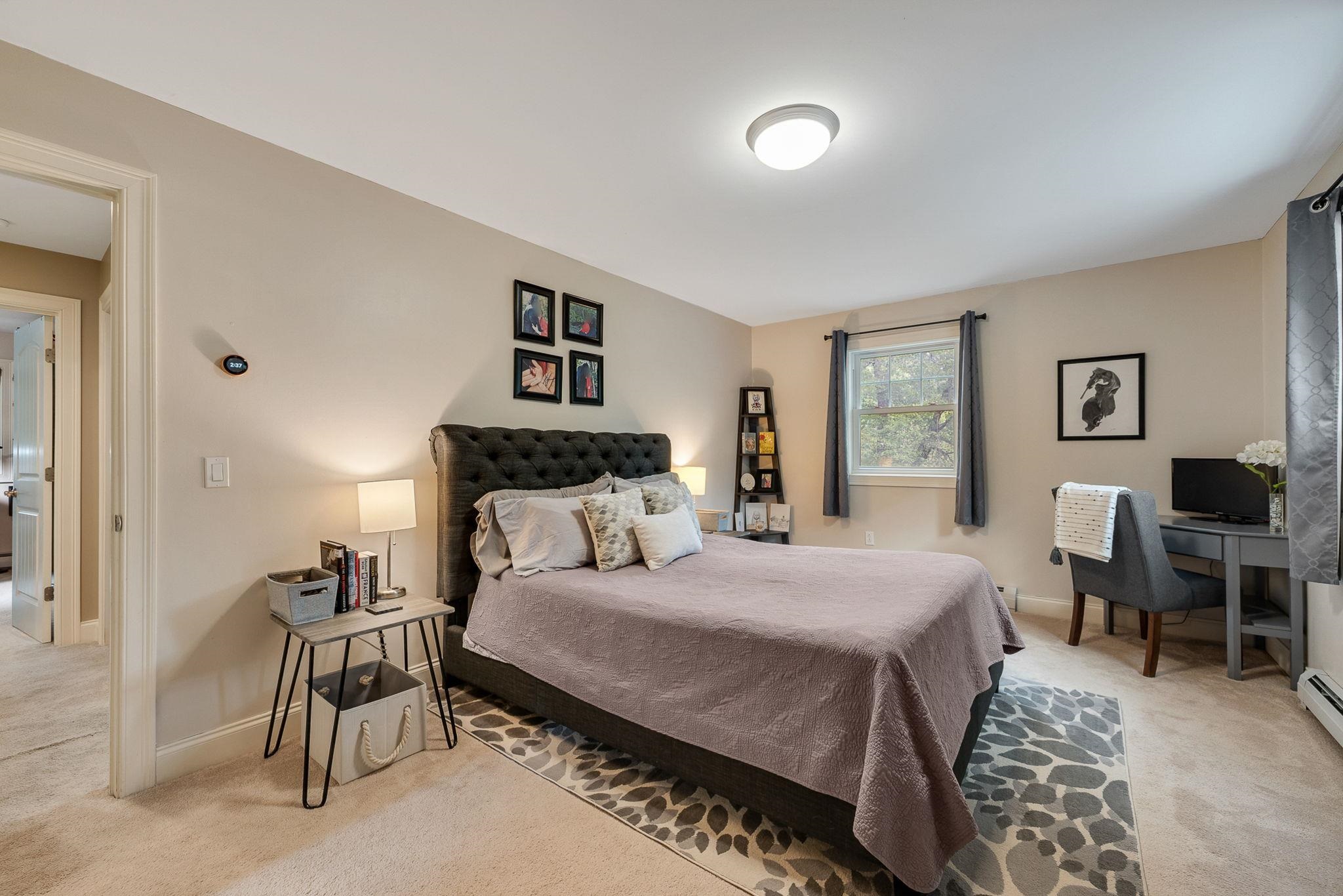 51 Greenbriar Drive photo 29