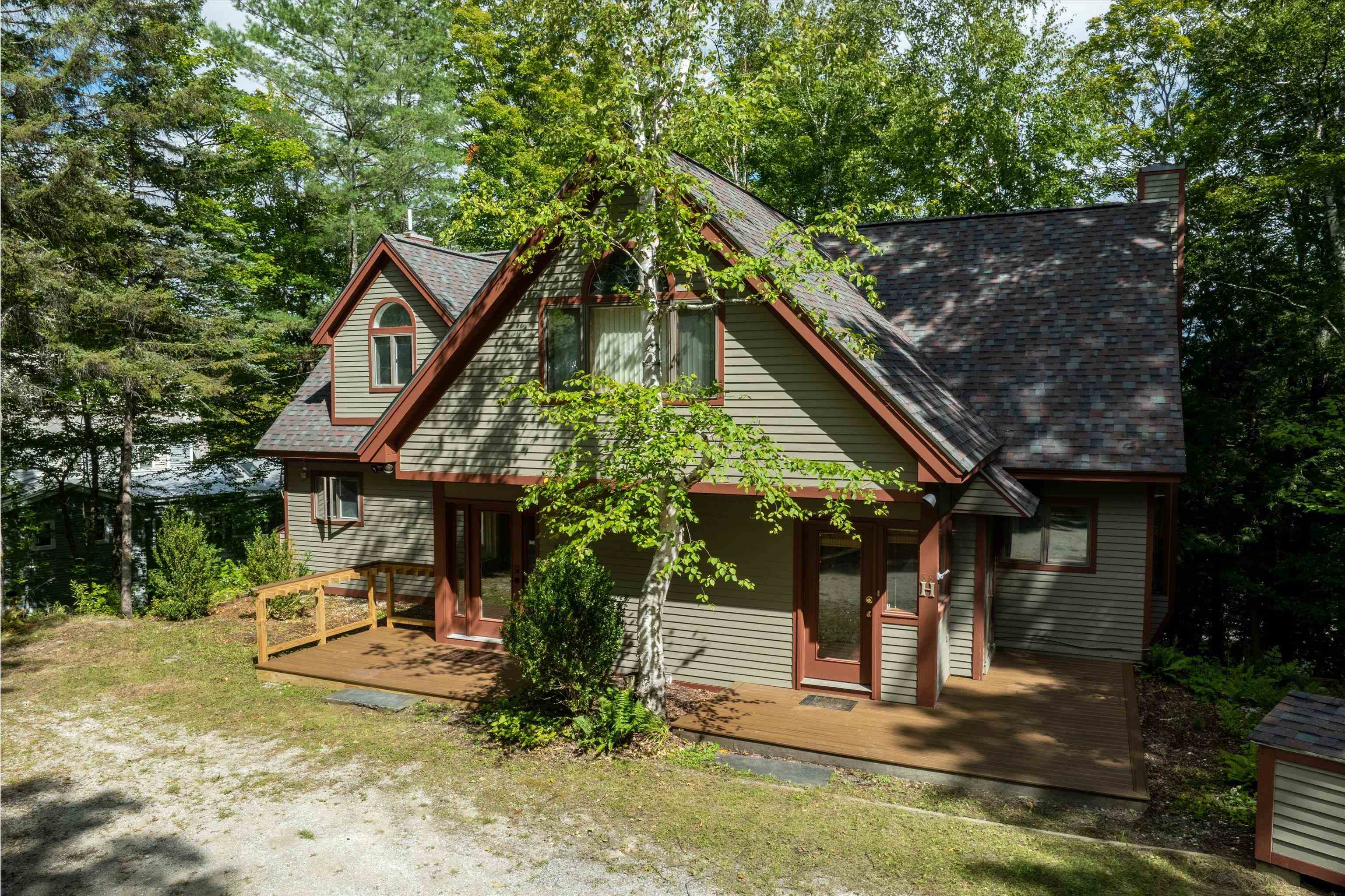 88 North Village Road photo 31