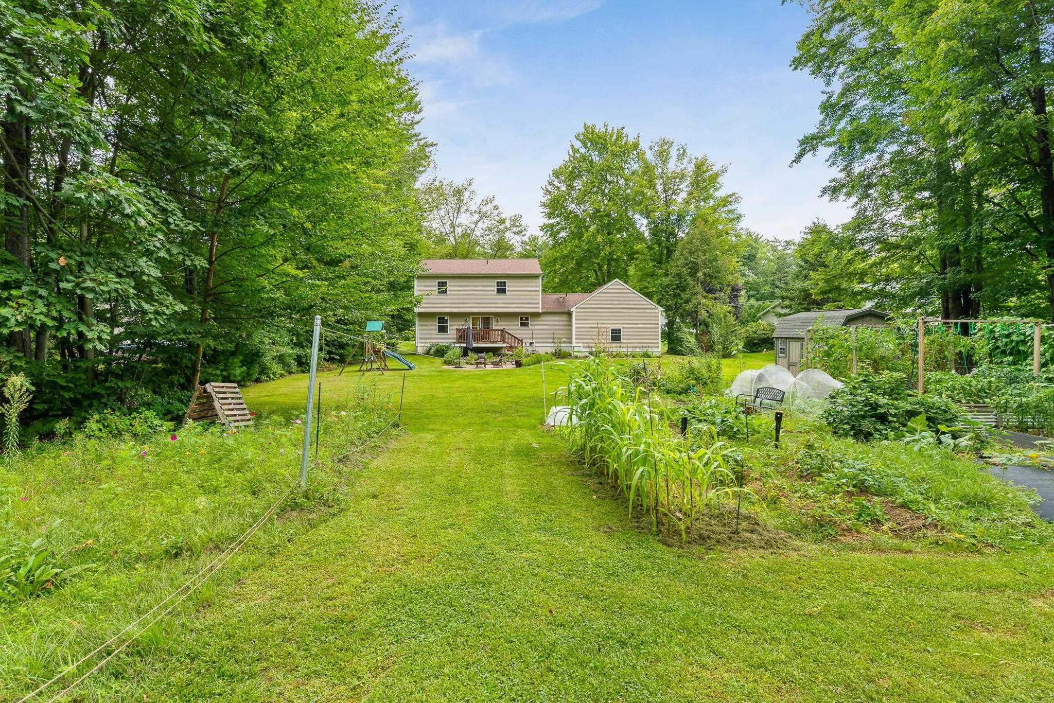 51 Greenbriar Drive photo 47