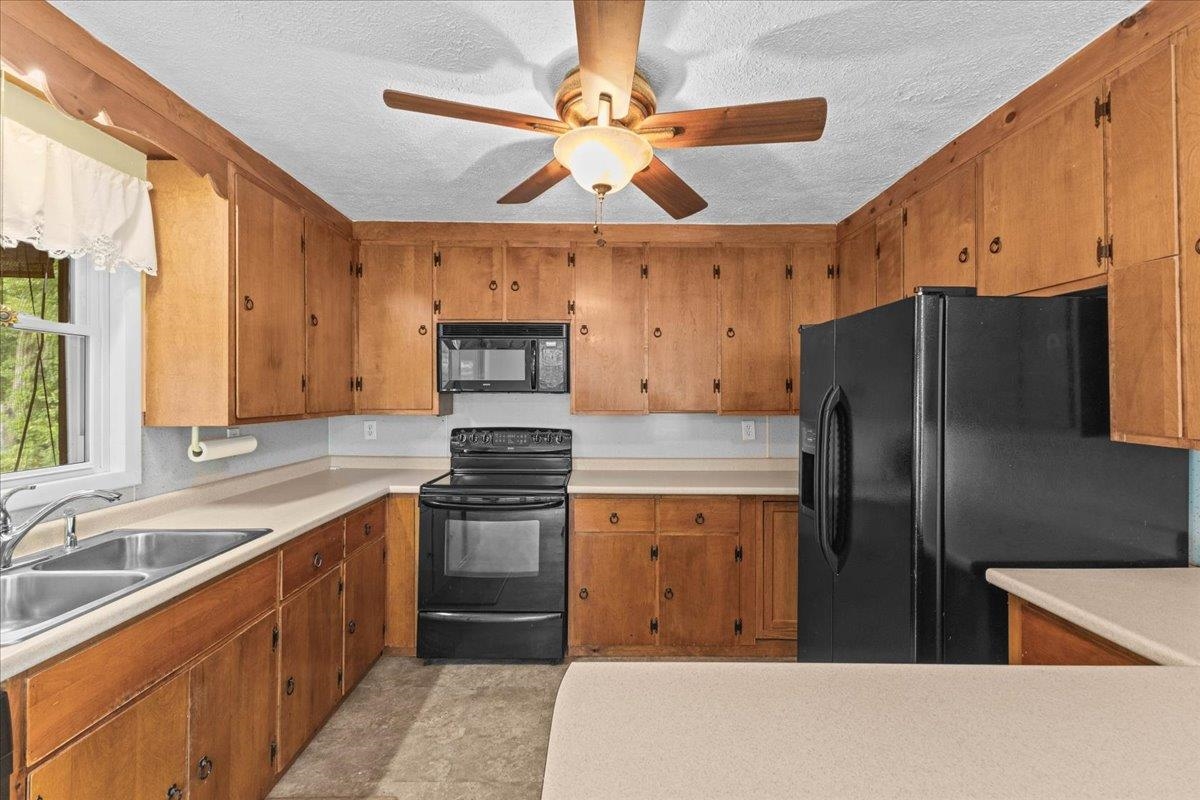 1085 Lamkin Street photo 12