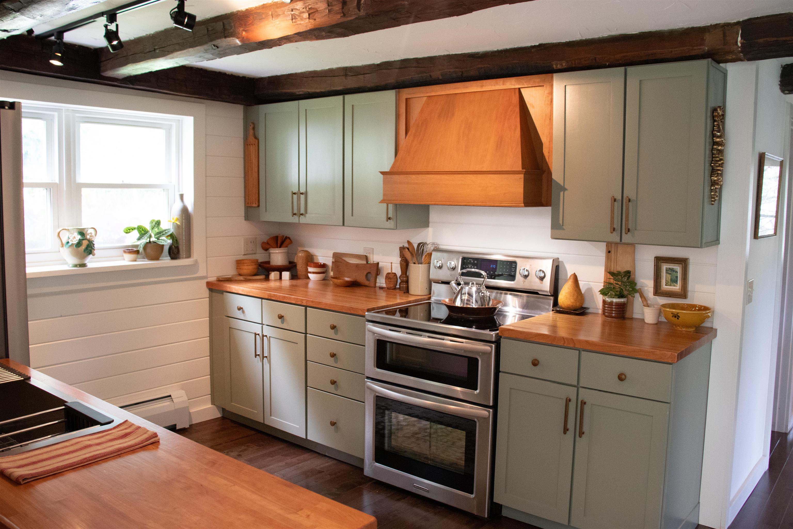 67 Pleasant Street photo 5