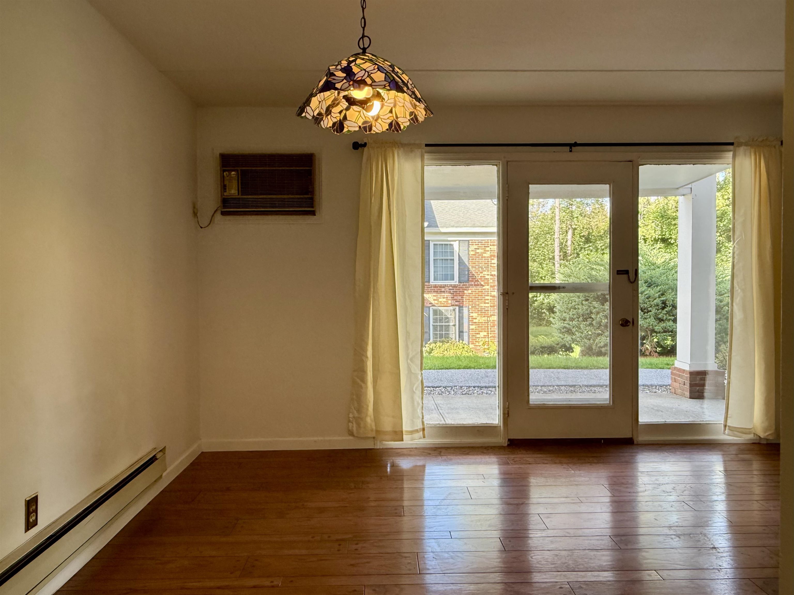 100 Kennedy Drive photo 10