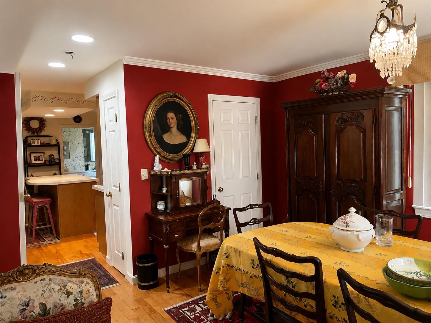 451 Godfrey Road photo 17