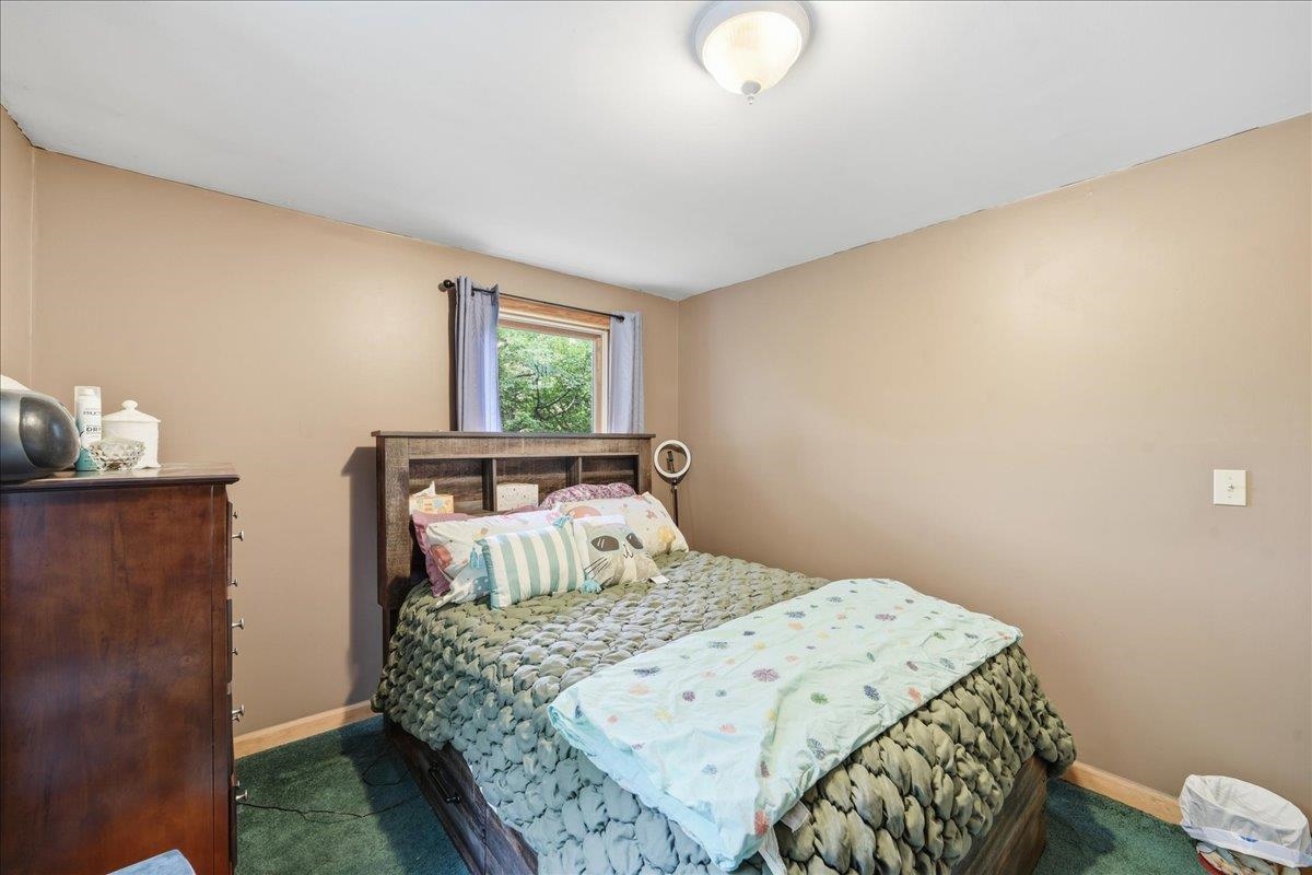 13 Broadview Estates photo 17