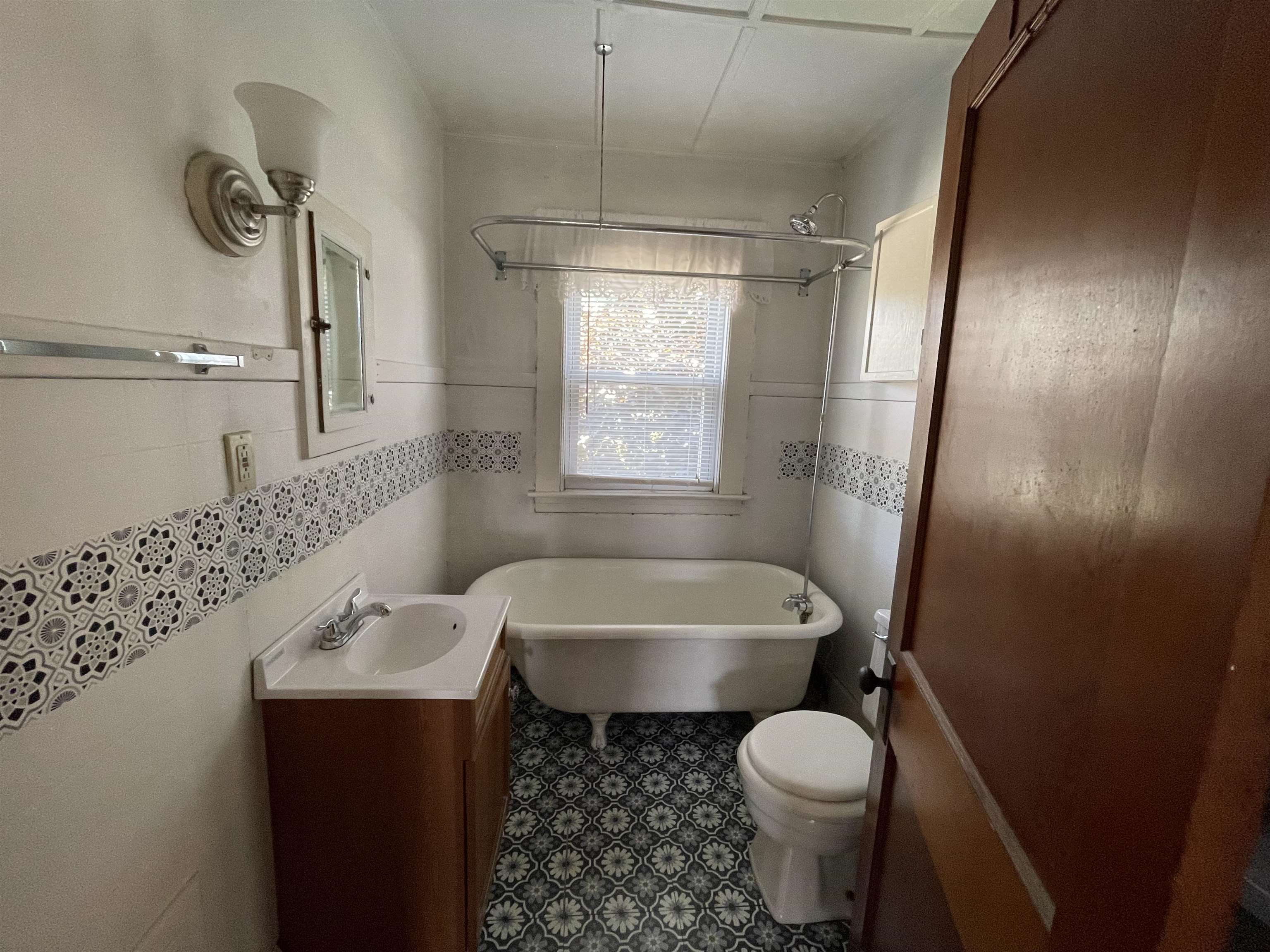 75 Moreland Avenue photo 19