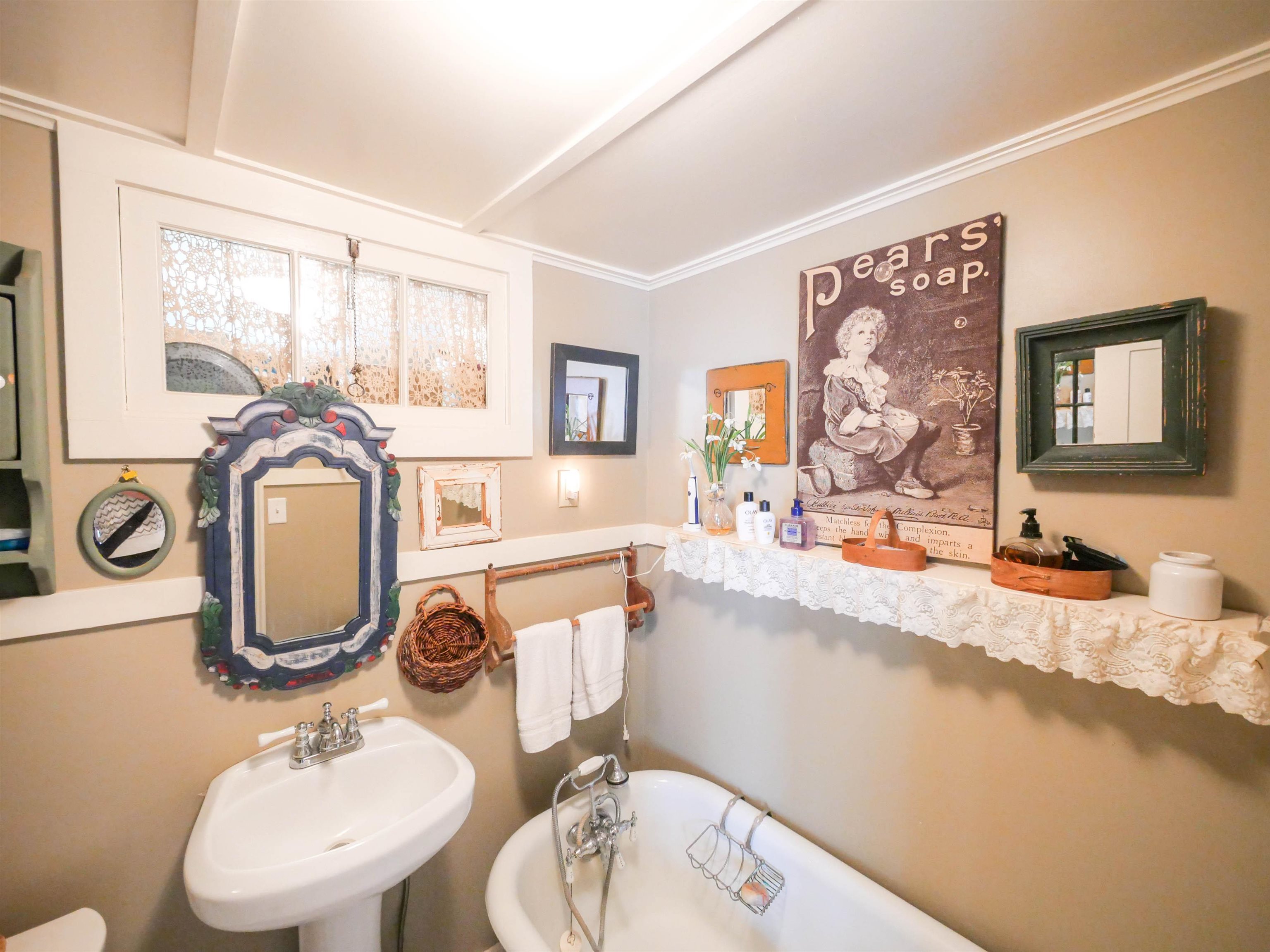 261 McKinley Avenue photo 21