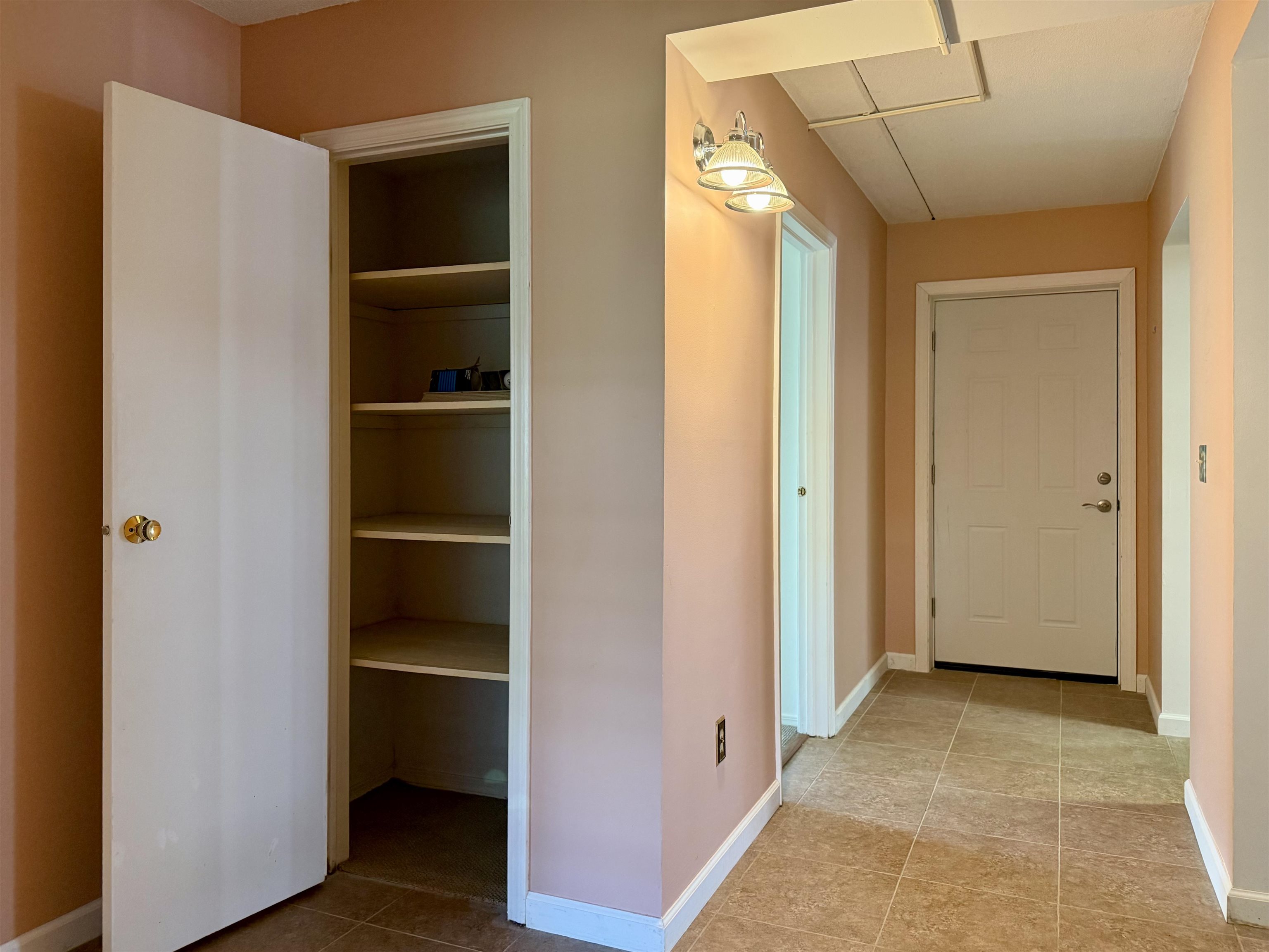 100 Kennedy Drive photo 22