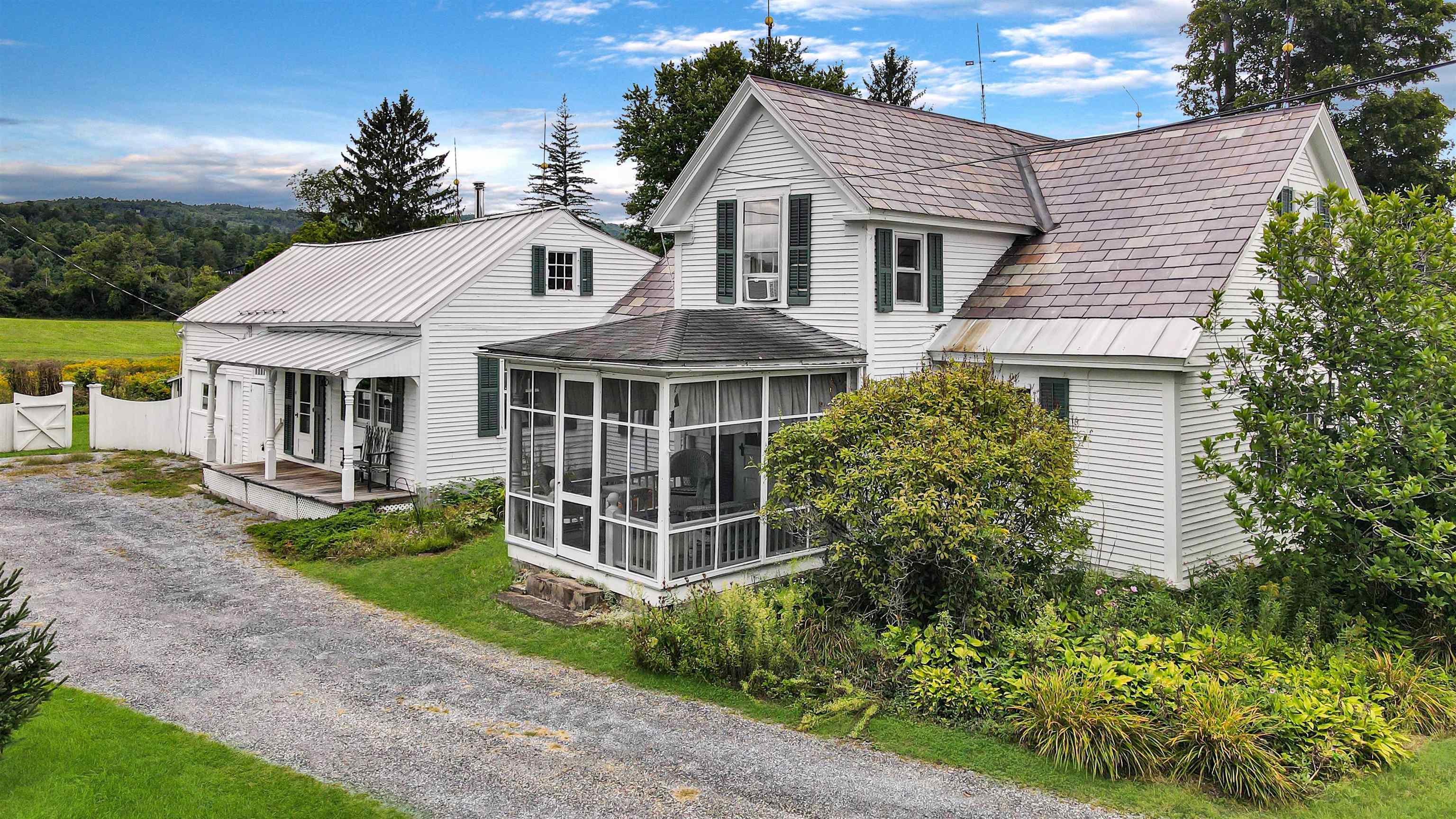 261 McKinley Avenue photo 3