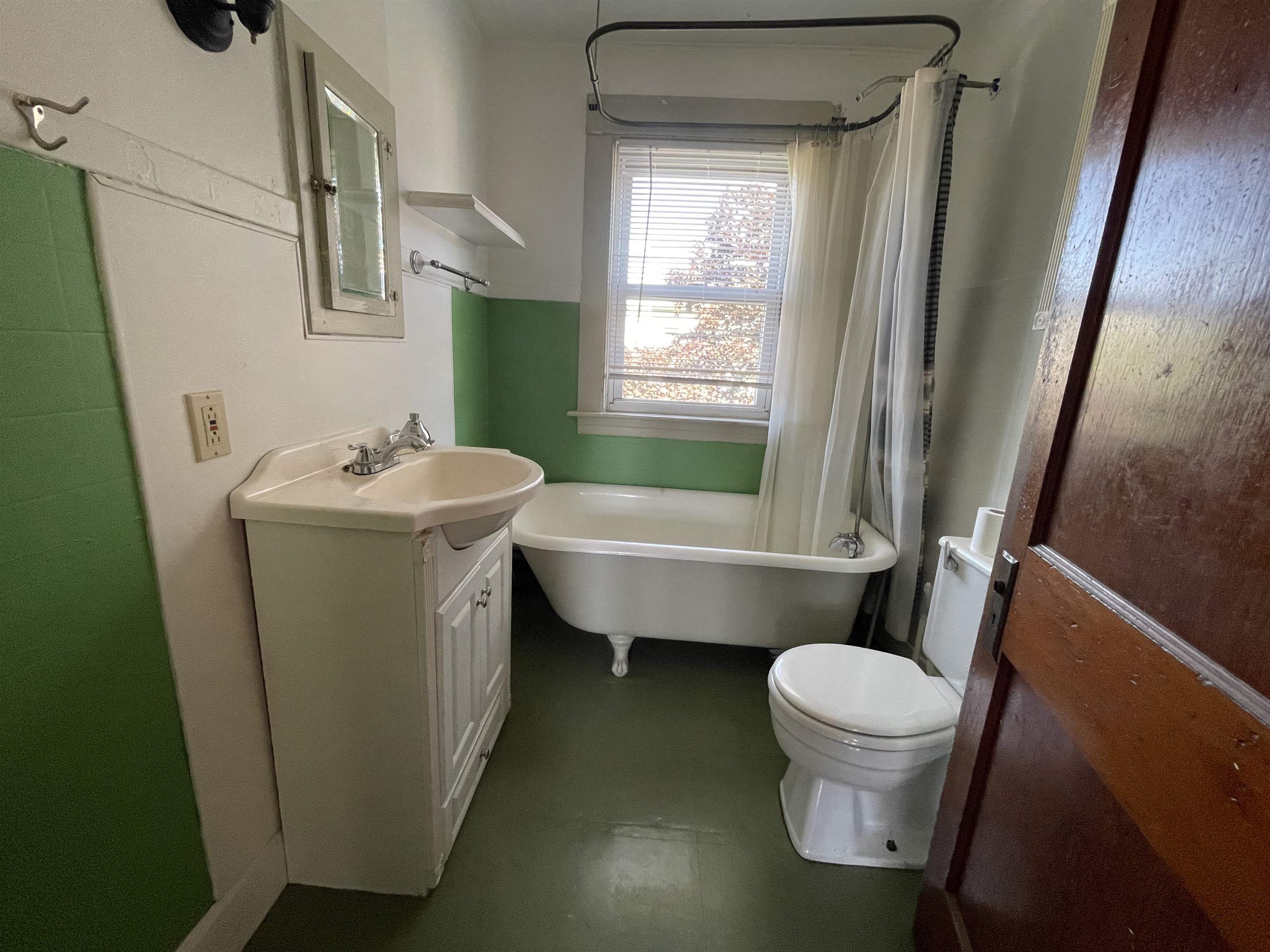 75 Moreland Avenue photo 40