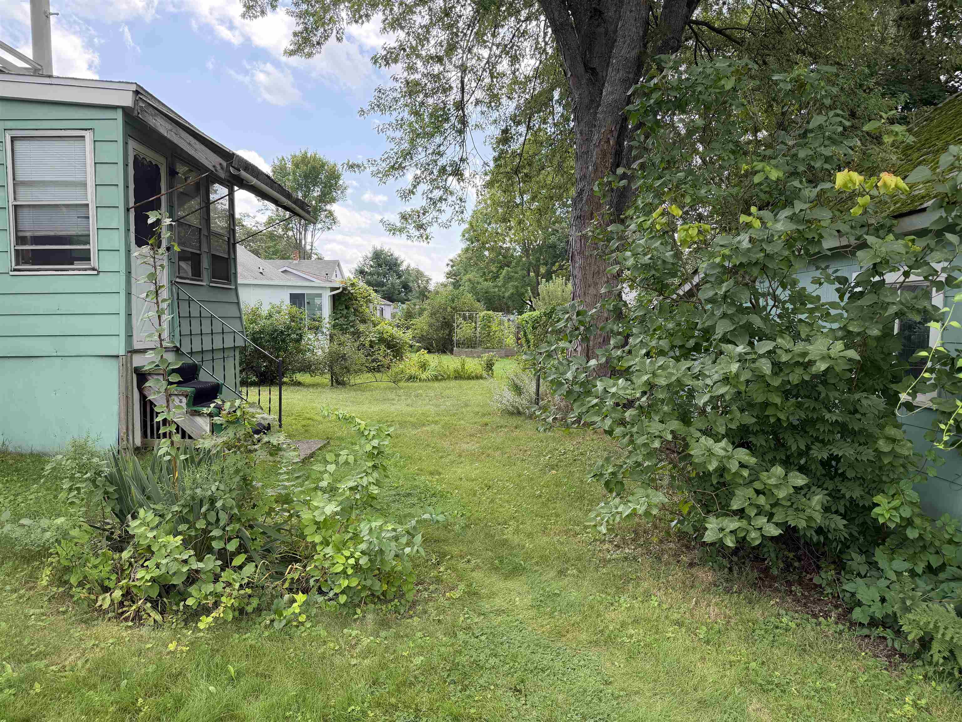 75 Moreland Avenue photo 44