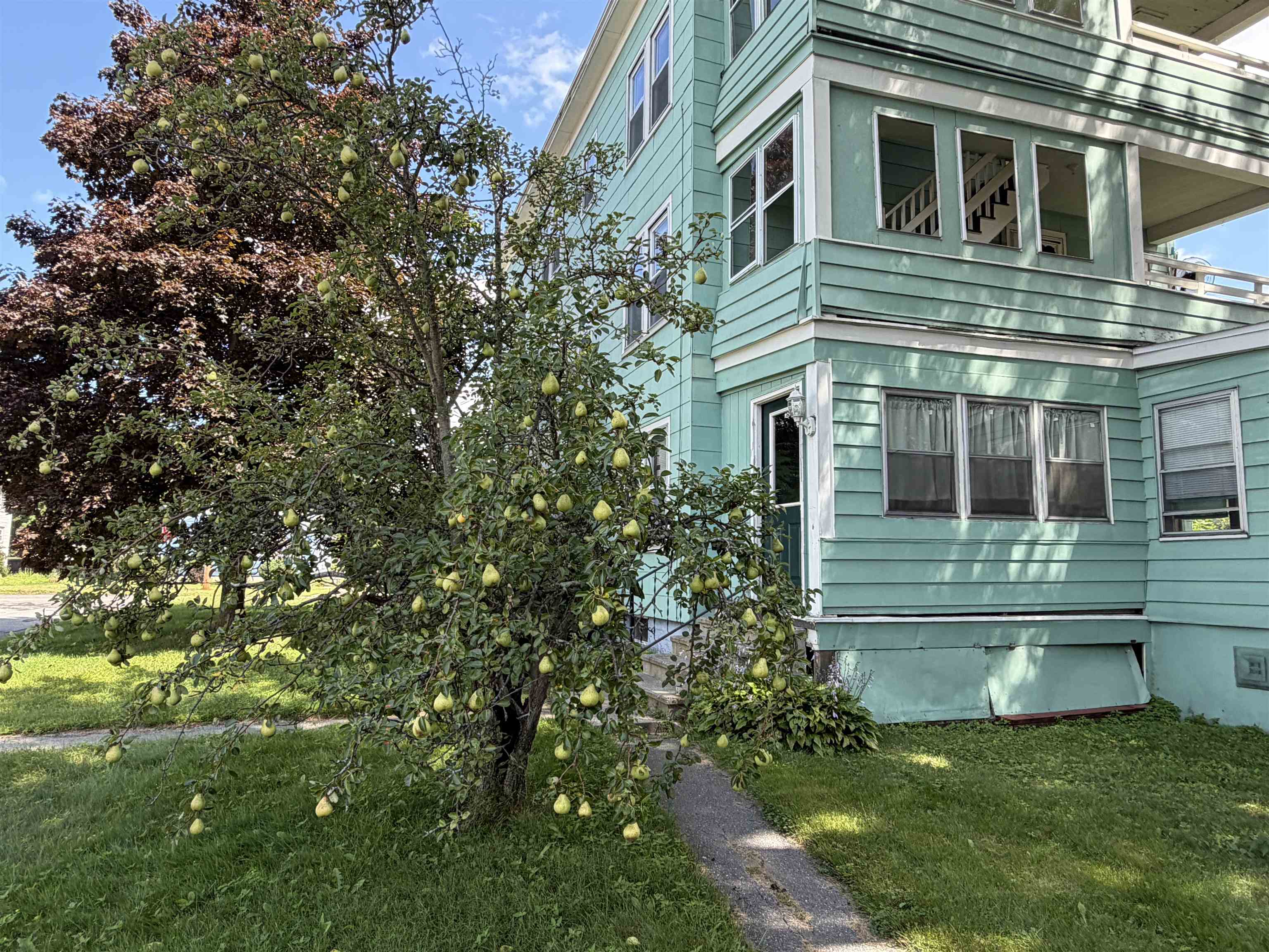 75 Moreland Avenue photo 46