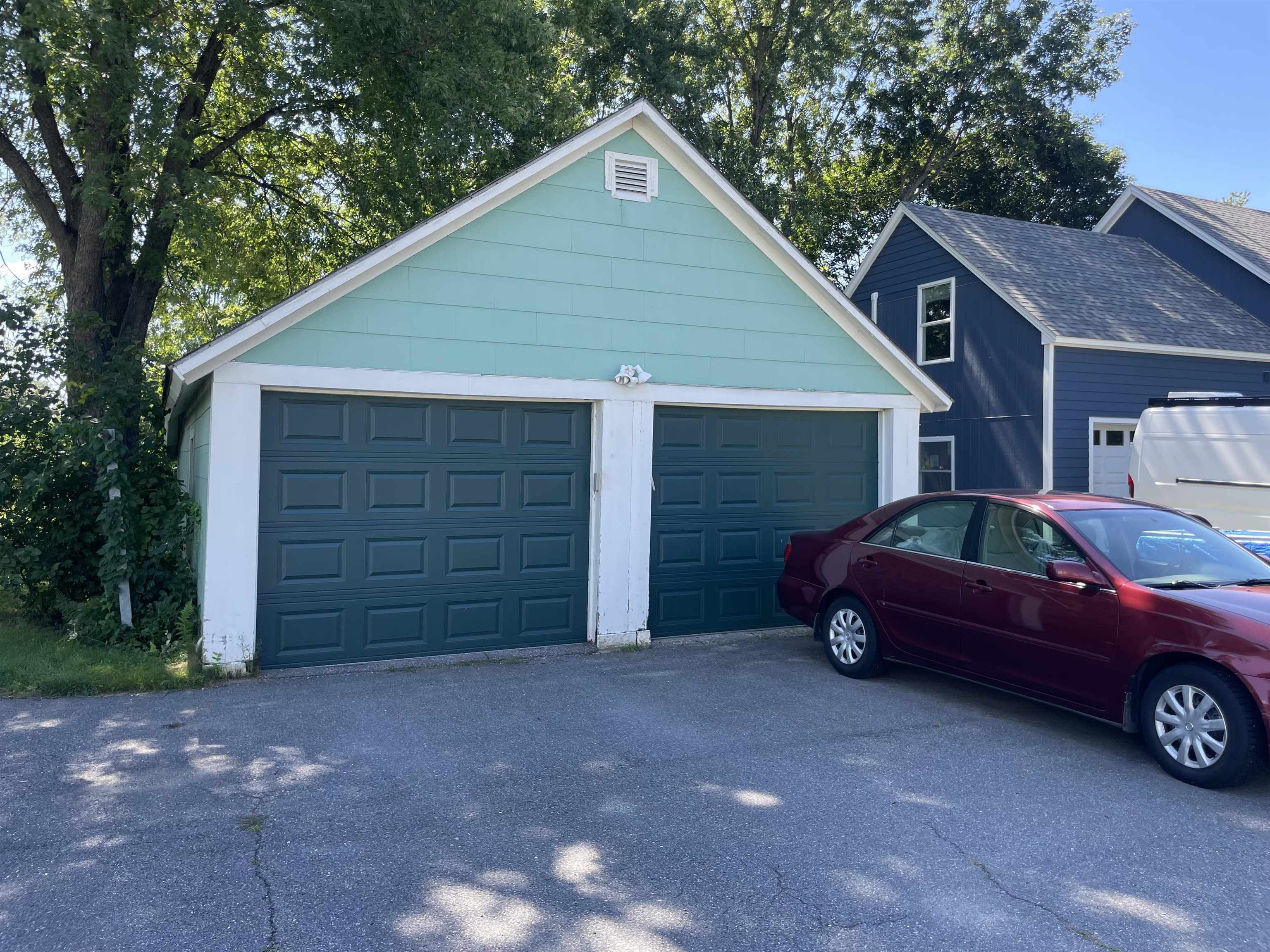 75 Moreland Avenue photo 47