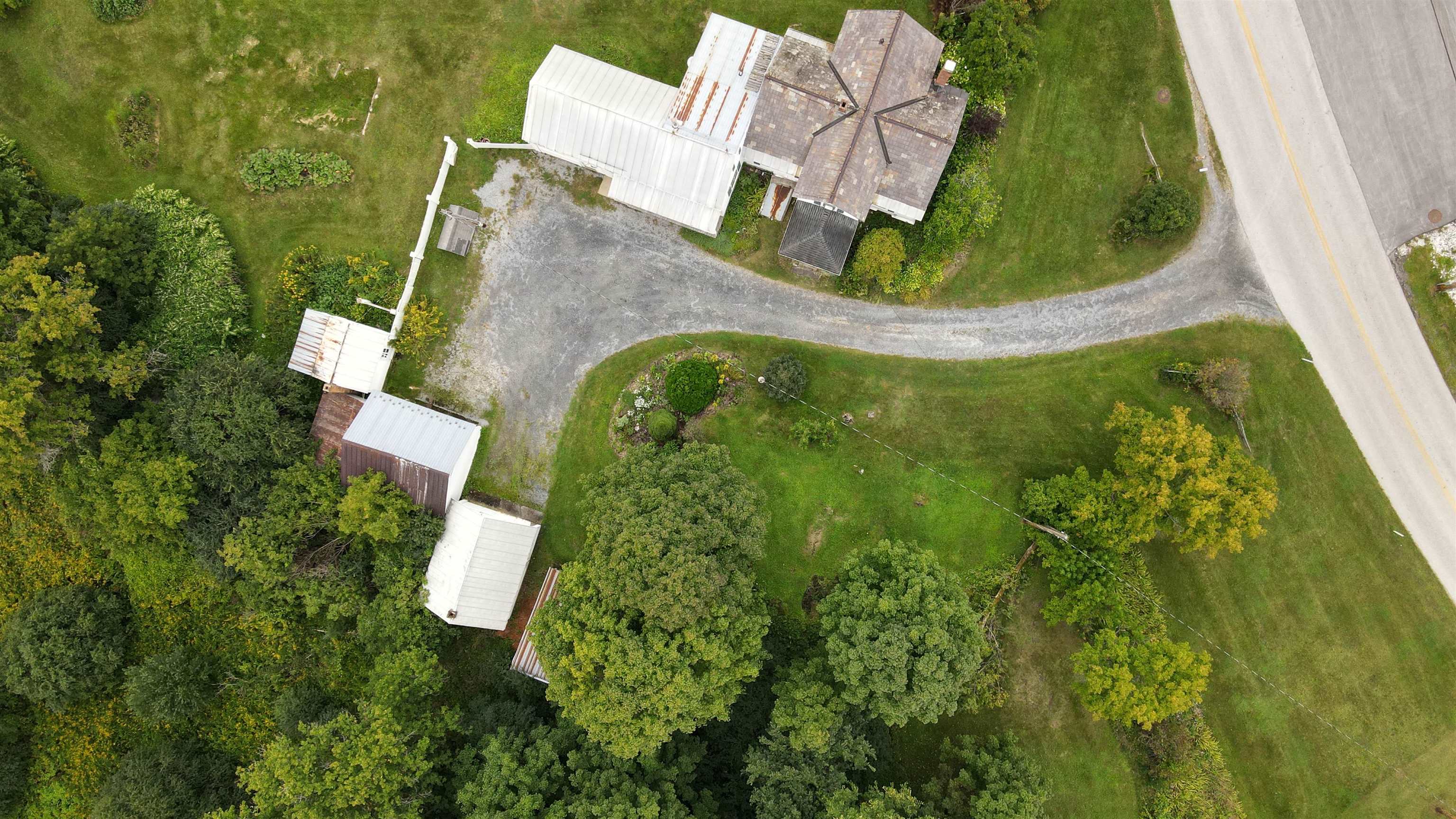 261 McKinley Avenue photo 47