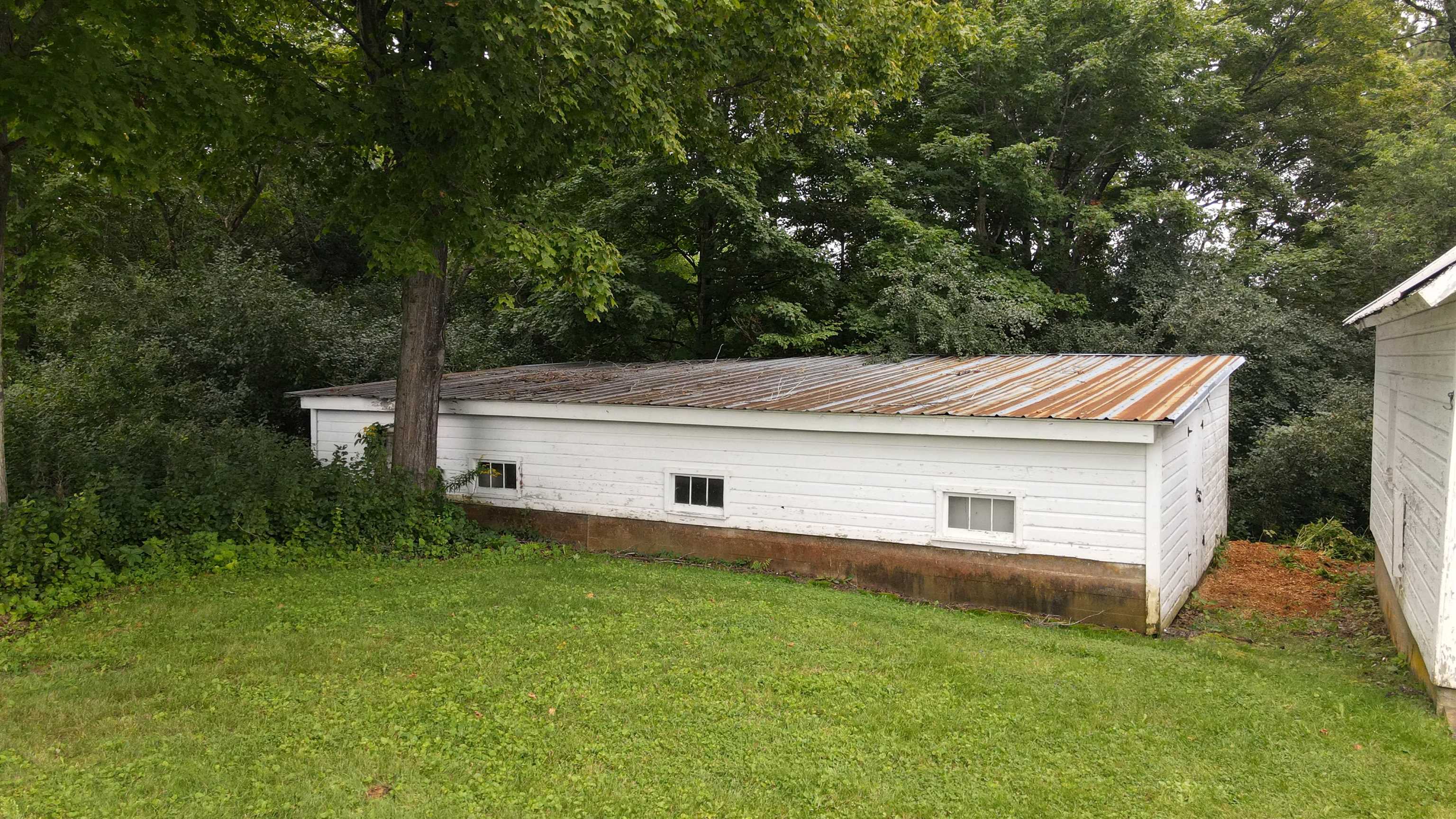 261 McKinley Avenue photo 48