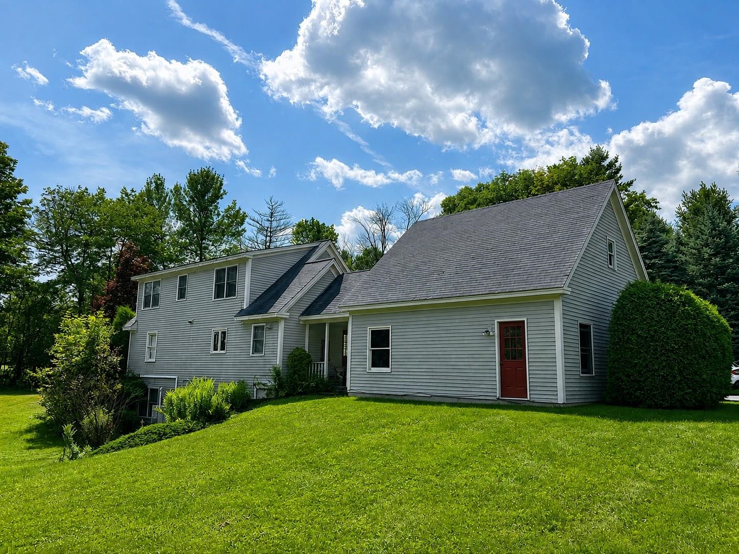 451 Godfrey Road photo 5