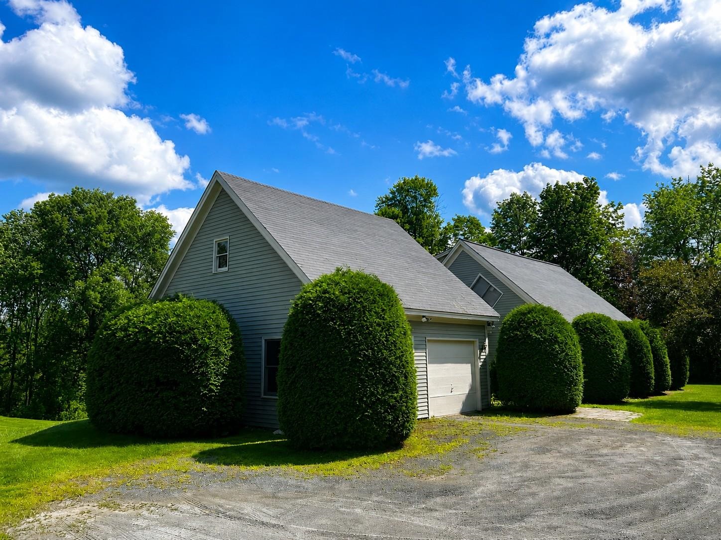 451 Godfrey Road photo 58