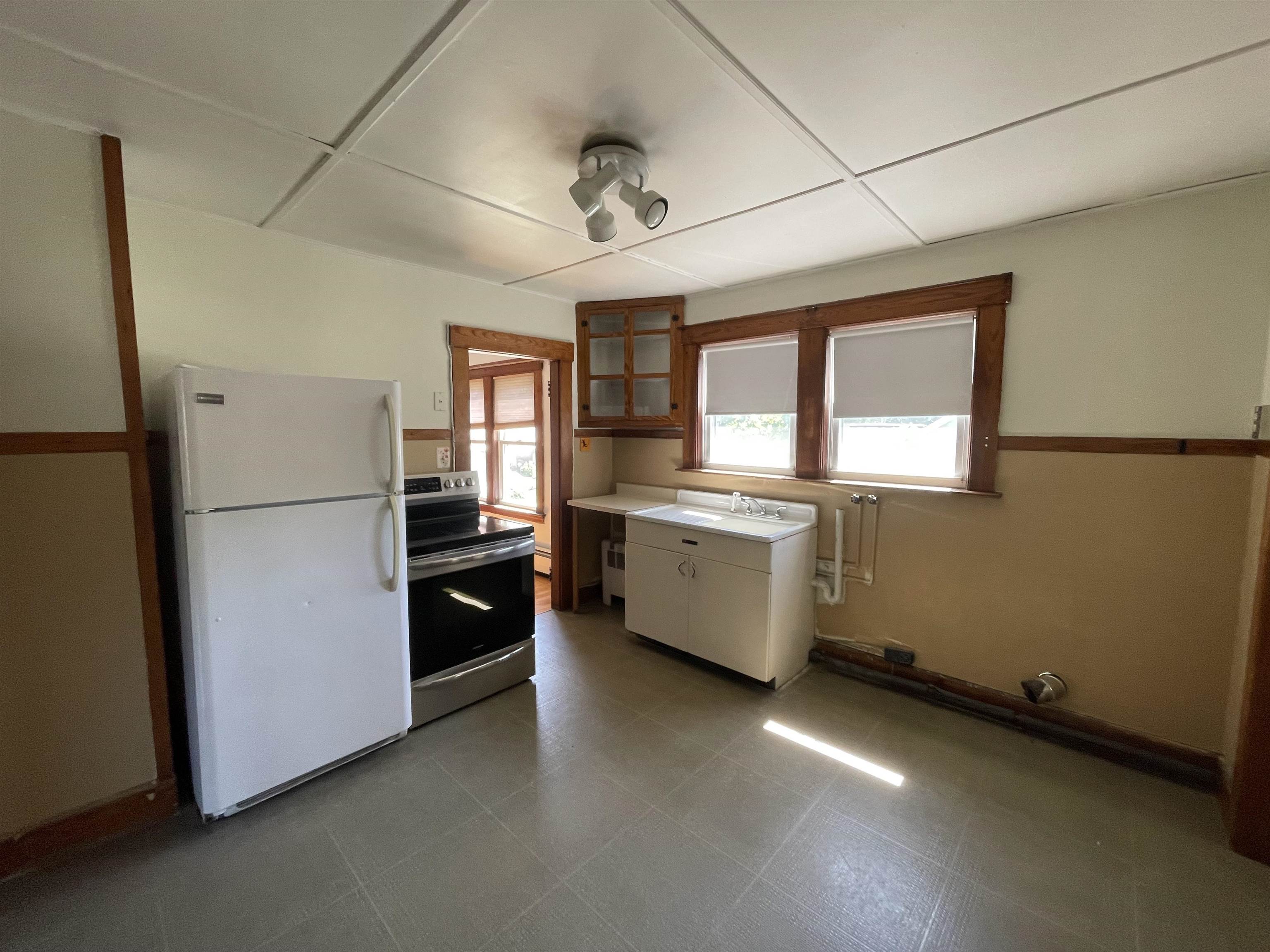 75 Moreland Avenue photo 7