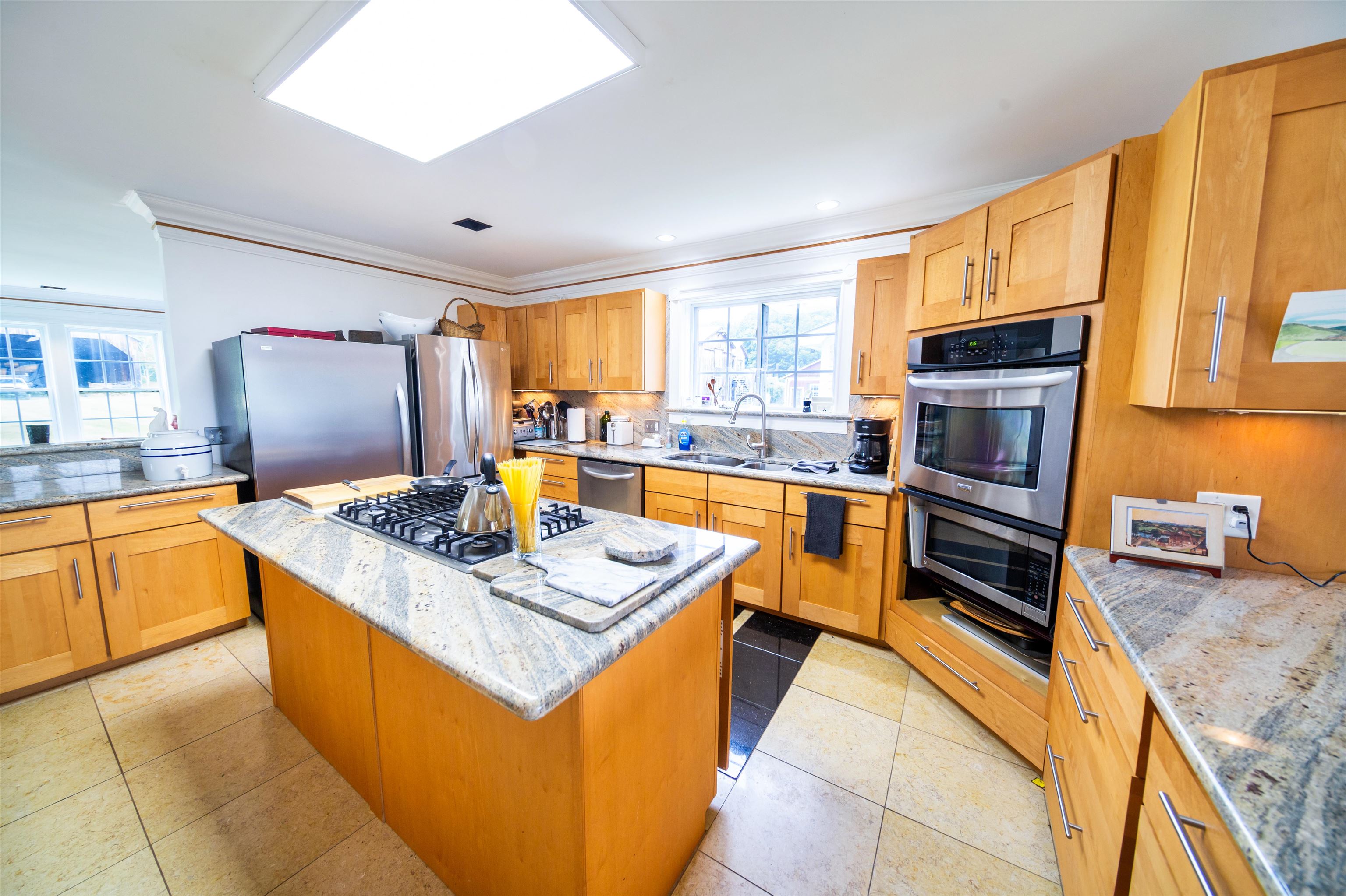 957 Pleasant Valley Road photo 10