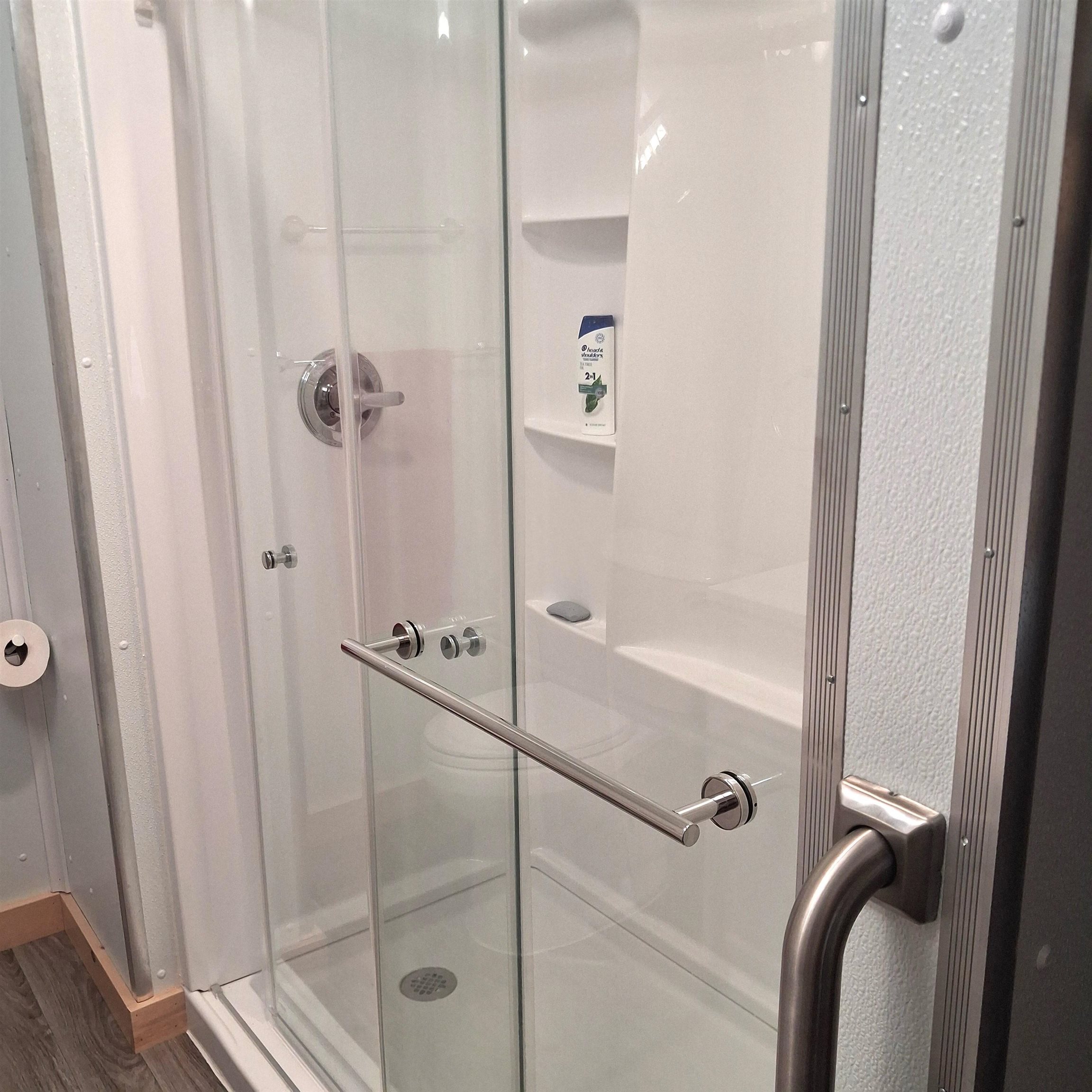 195 Beacon Hill Road photo 14