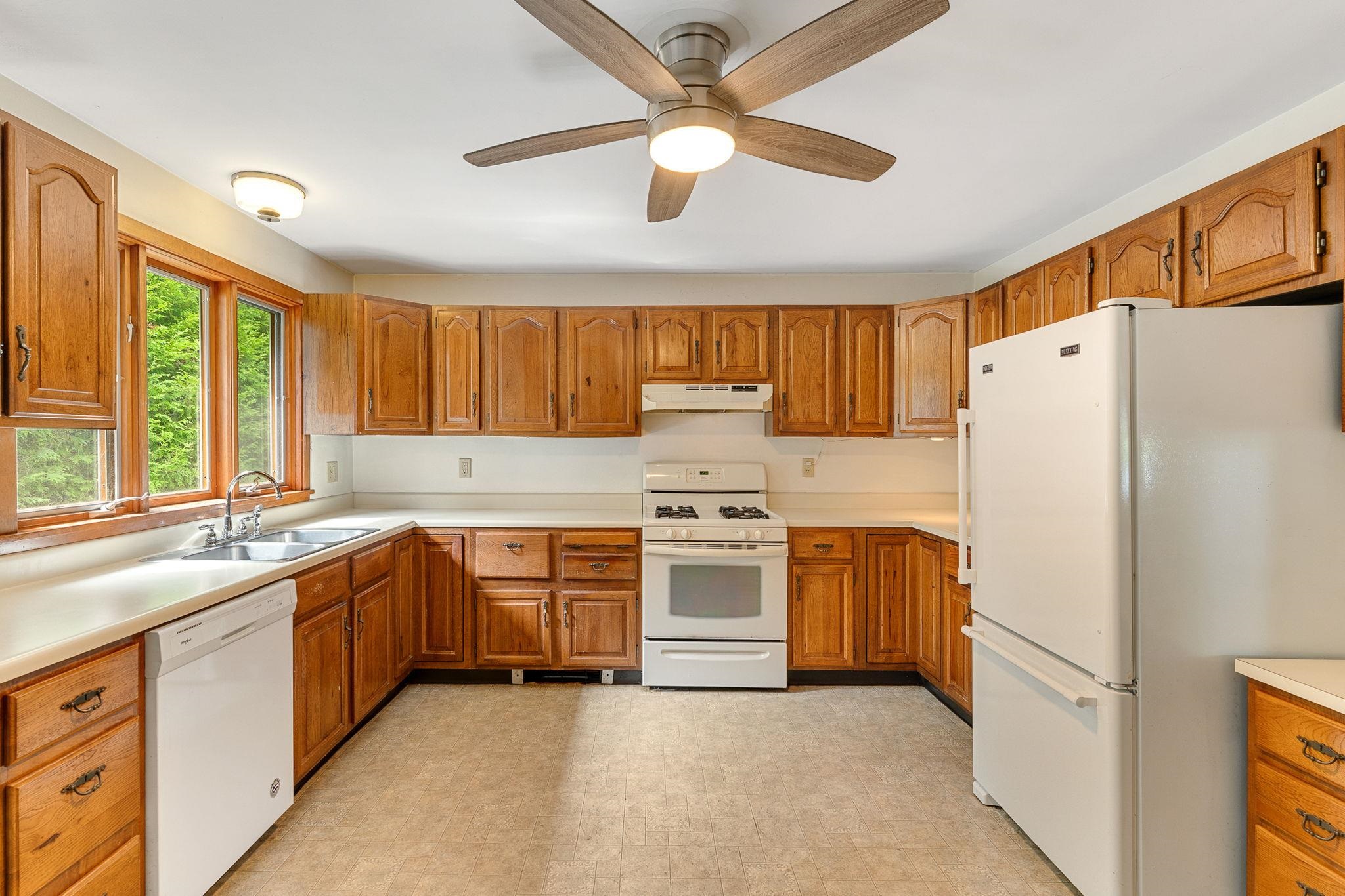 106 Killarney Road photo 21