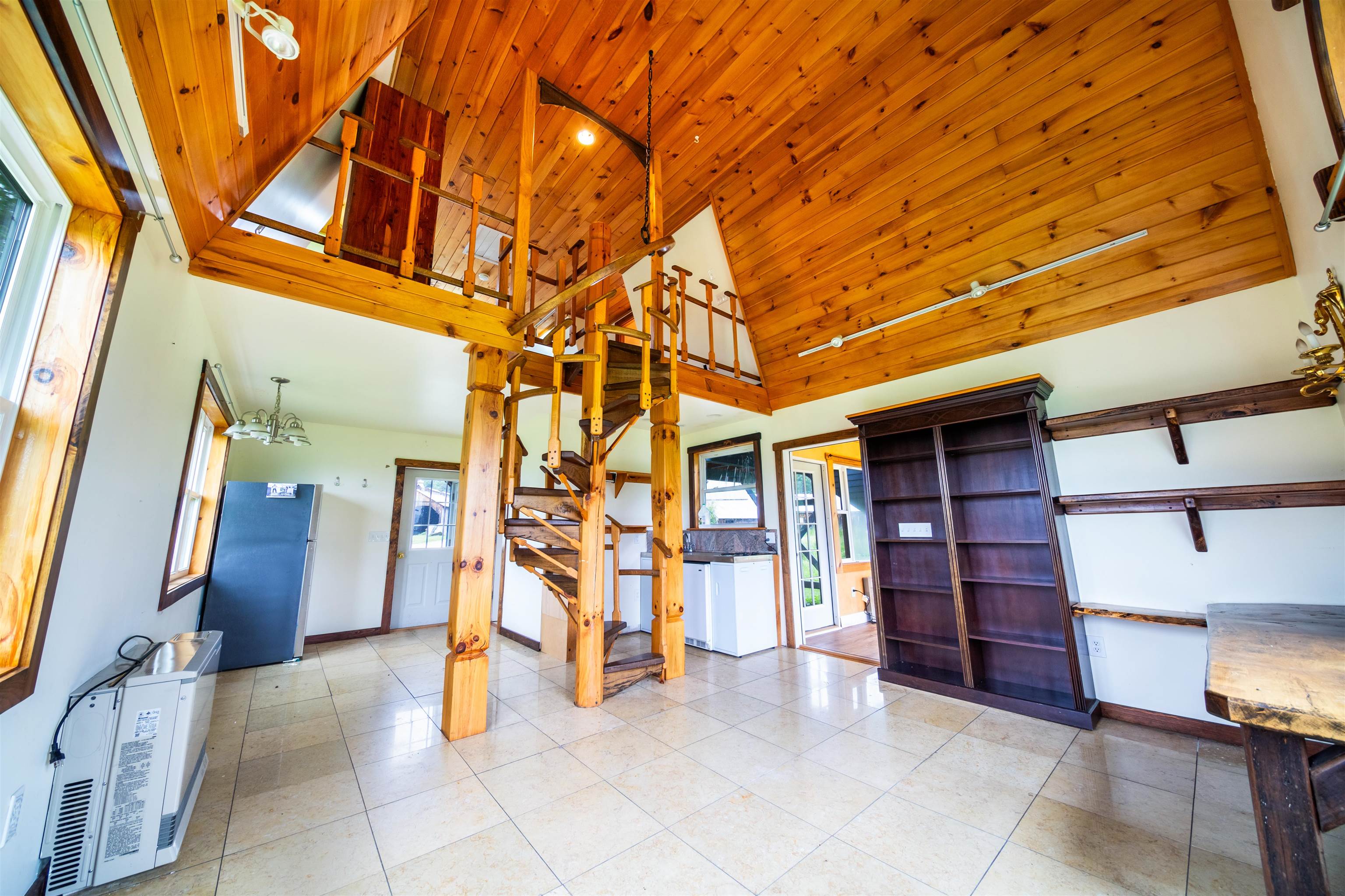 957 Pleasant Valley Road photo 31