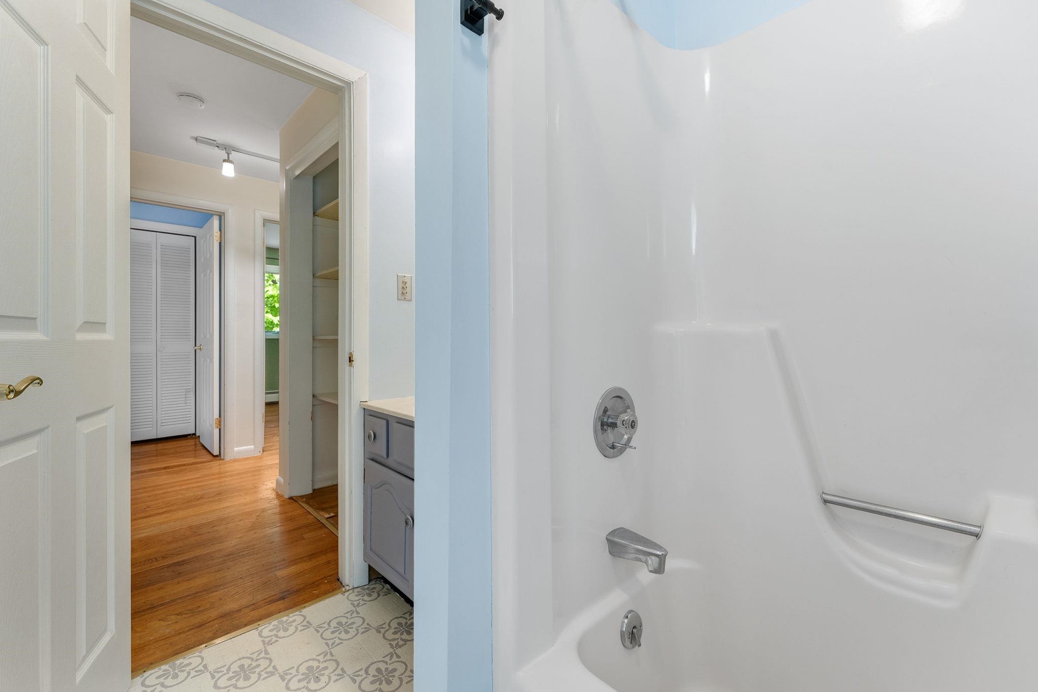 106 Killarney Road photo 34
