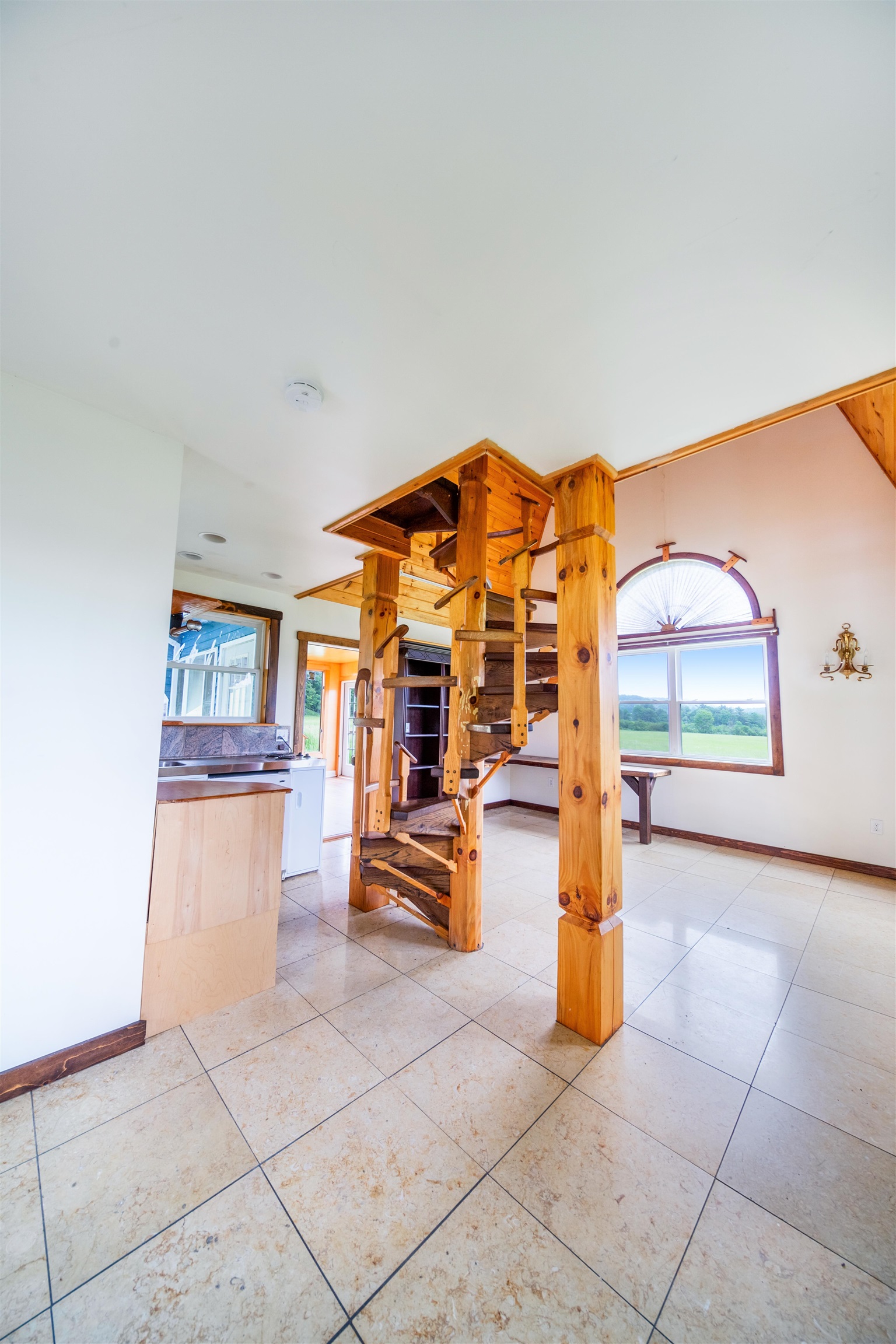 957 Pleasant Valley Road photo 38