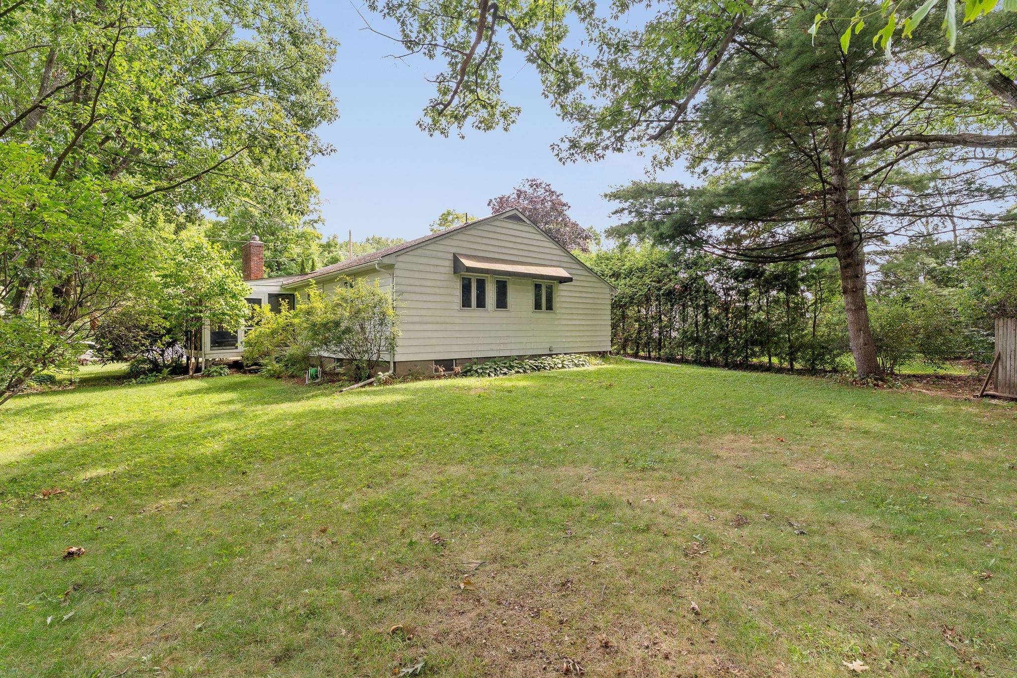 106 Killarney Road photo 44