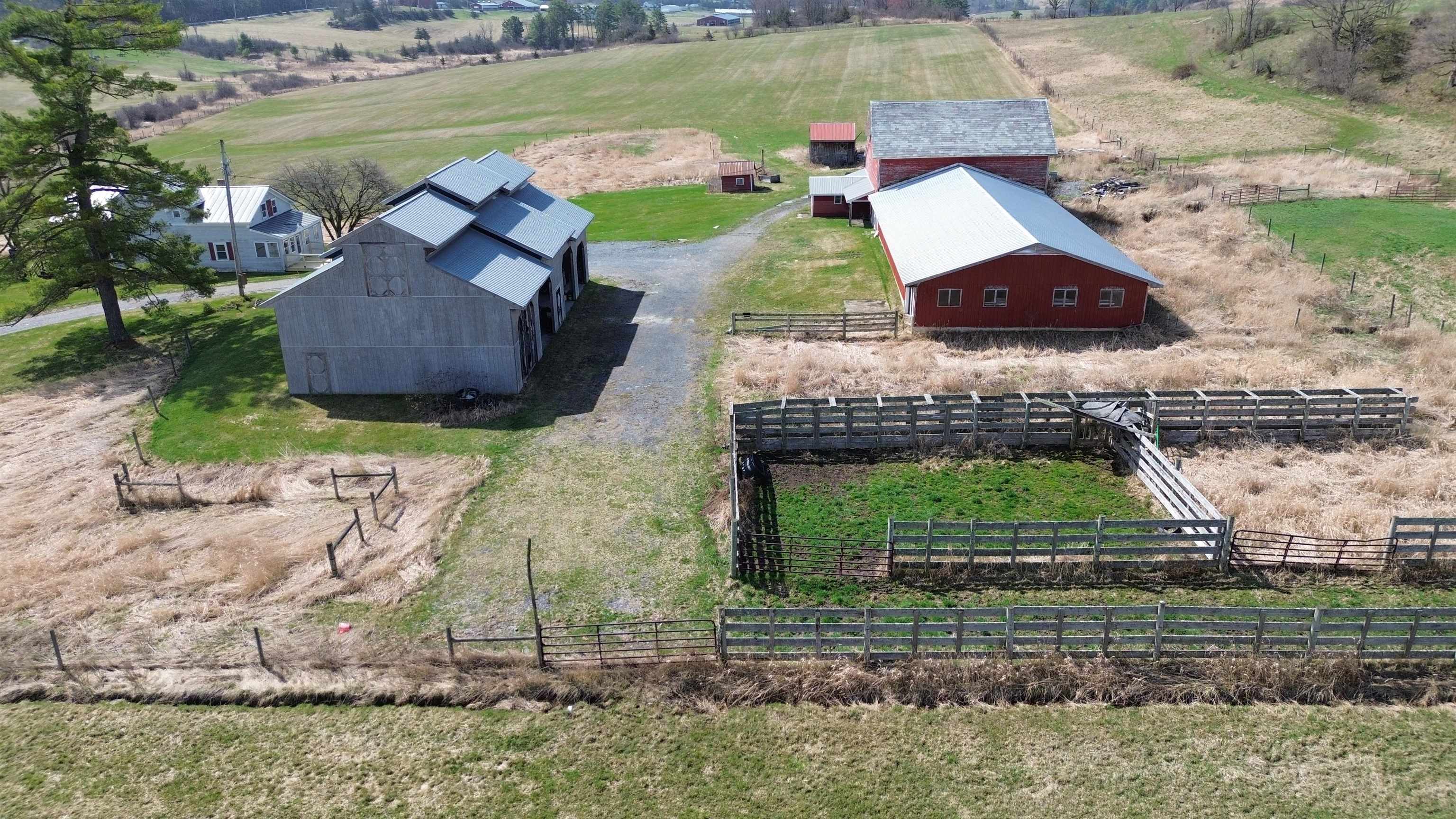 957 Pleasant Valley Road photo 54