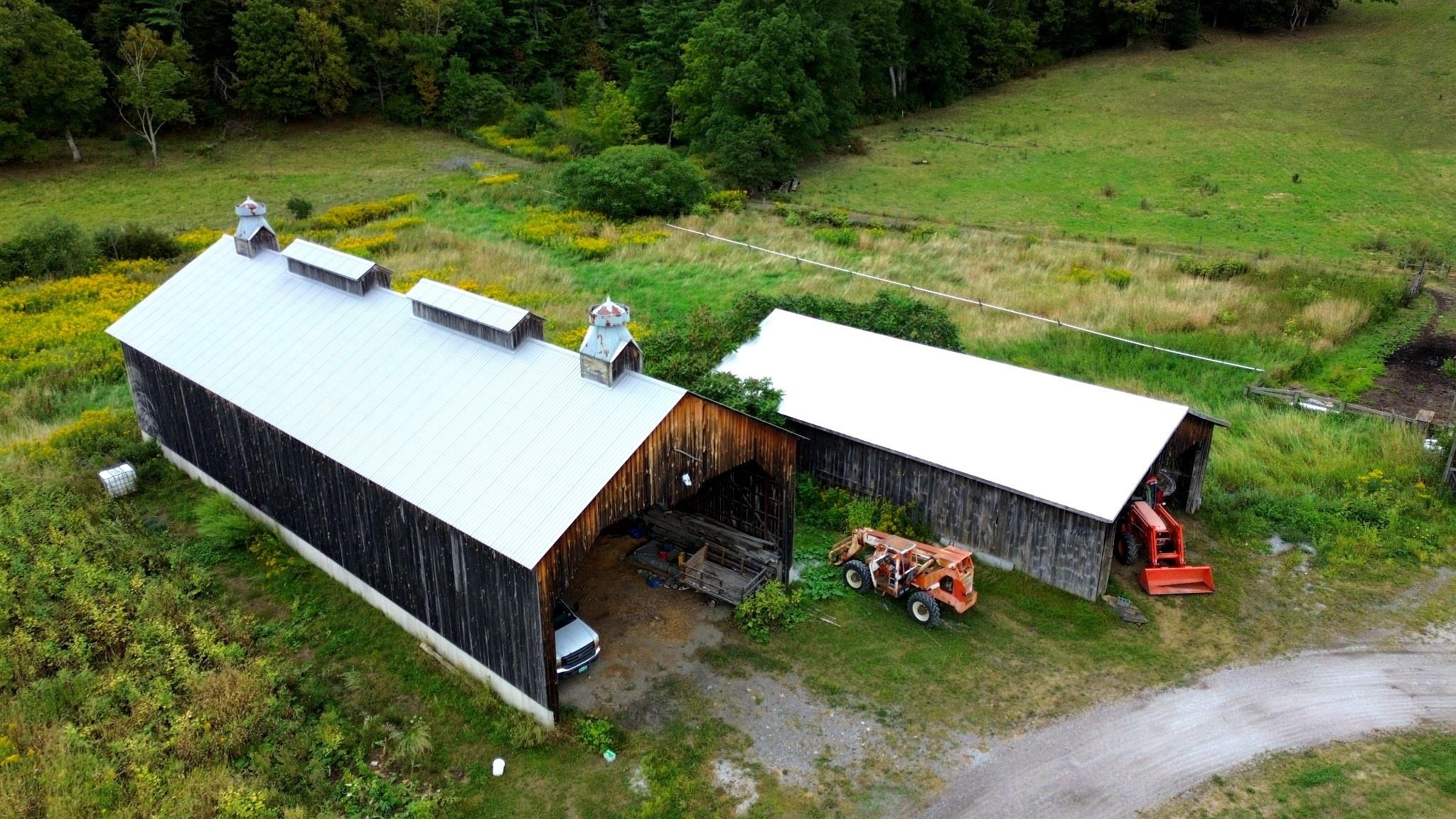 957 Pleasant Valley Road photo 56