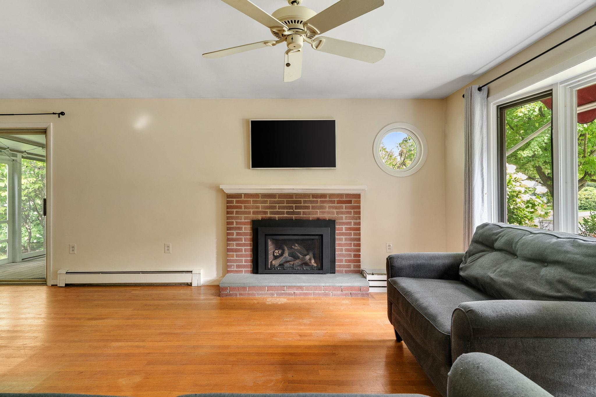 106 Killarney Road photo 9